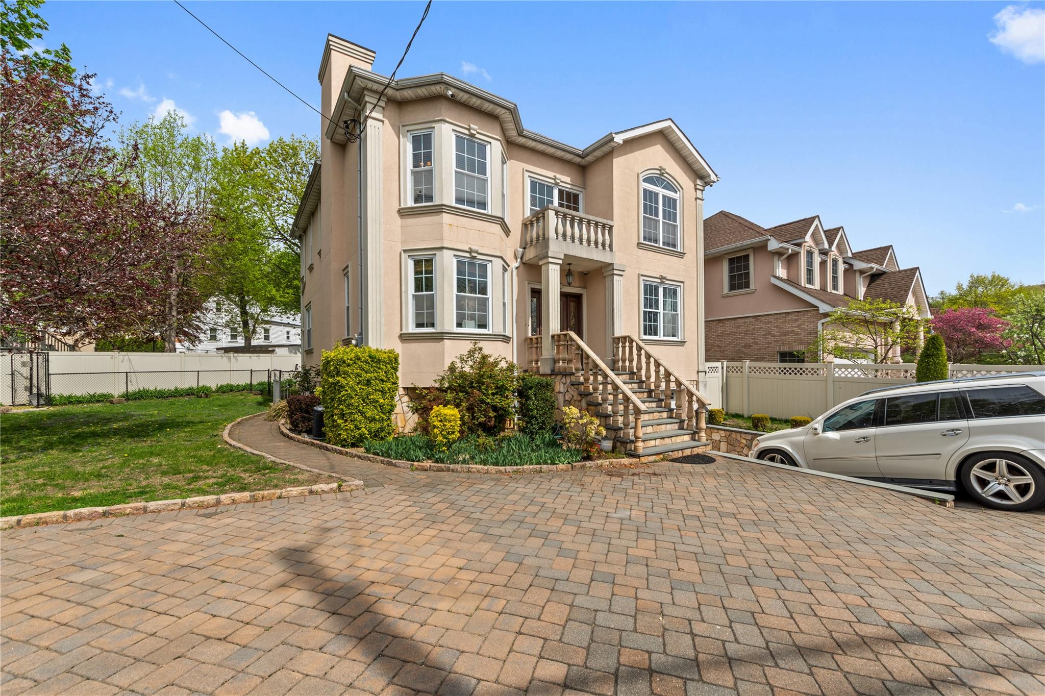 #1 photo, 59 Sprain Road, 紐約州 Yonkers , NY 10710