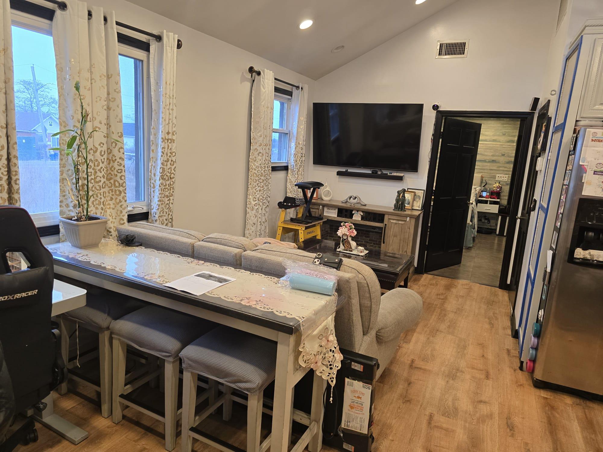 #2 photo, 516 Beach 45th Street, كوينز Far Rockaway , NY 11691