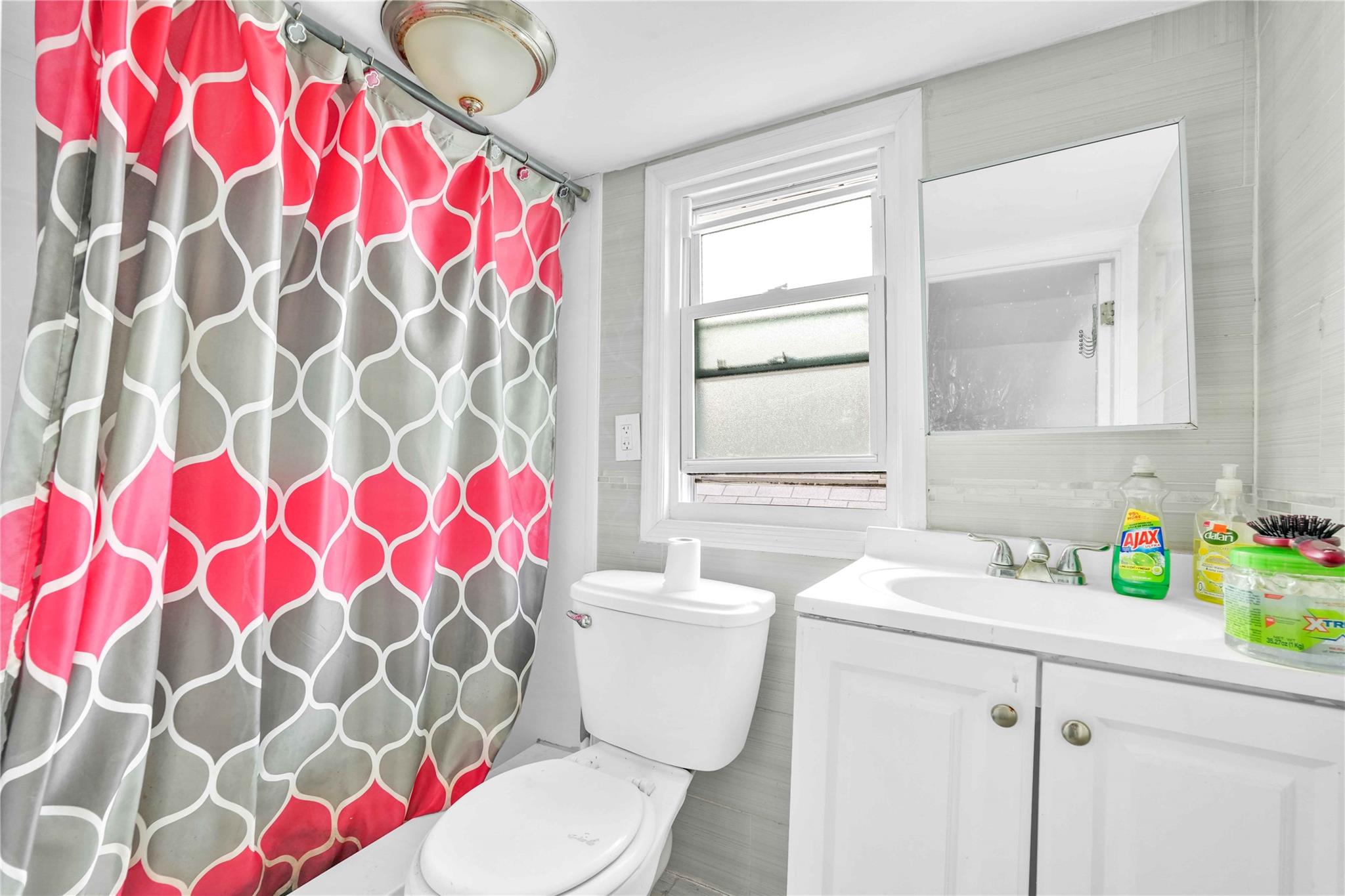 #11 photo, 109-55 Lefferts Boulevard, クイーンズ区 South Ozone Park , NY 11419