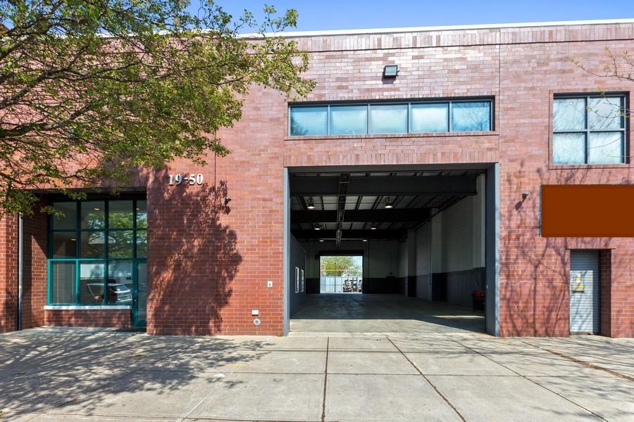 #1 photo, 19-50 Steinway Street, 皇后區 阿士多利亚 Astoria , NY 11105