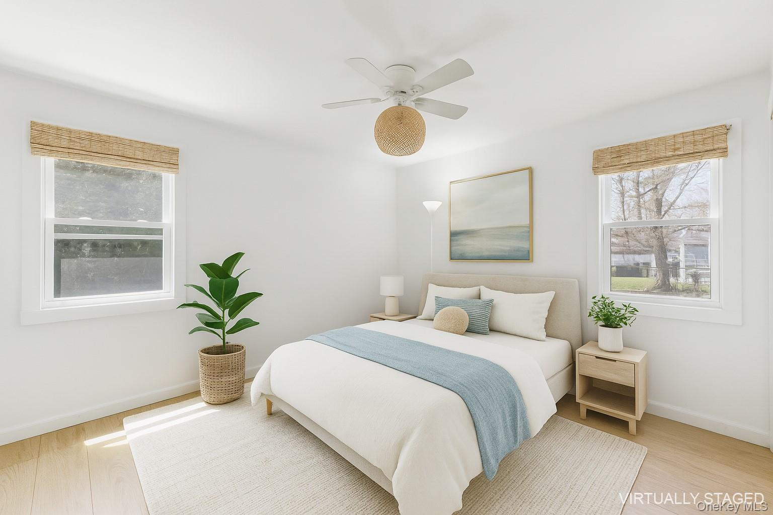 #14 photo, 60 School Street, سوفولك Hampton Bays , NY 11946