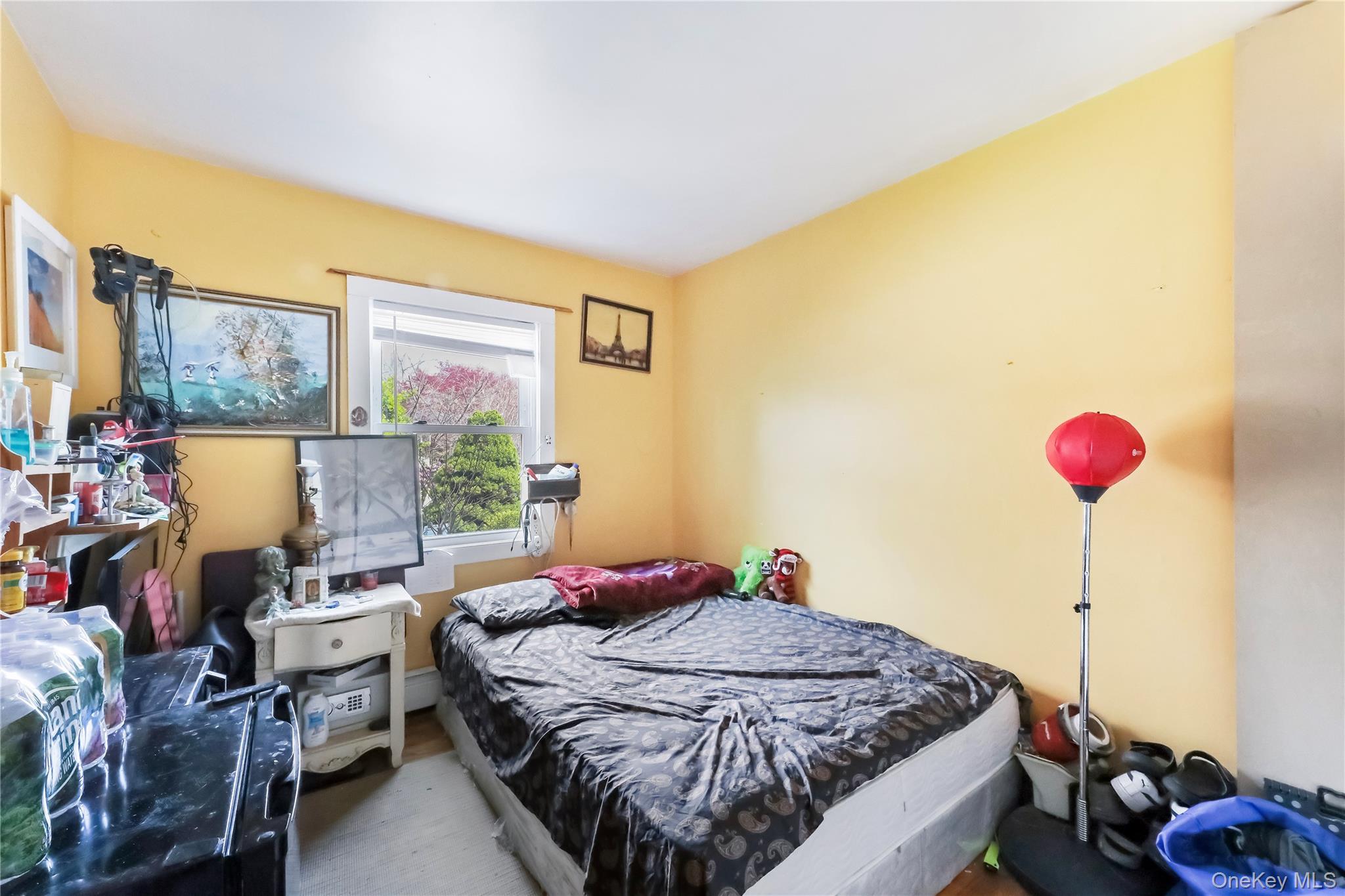 #17 photo, 60 School Street, سوفولك Hampton Bays , NY 11946