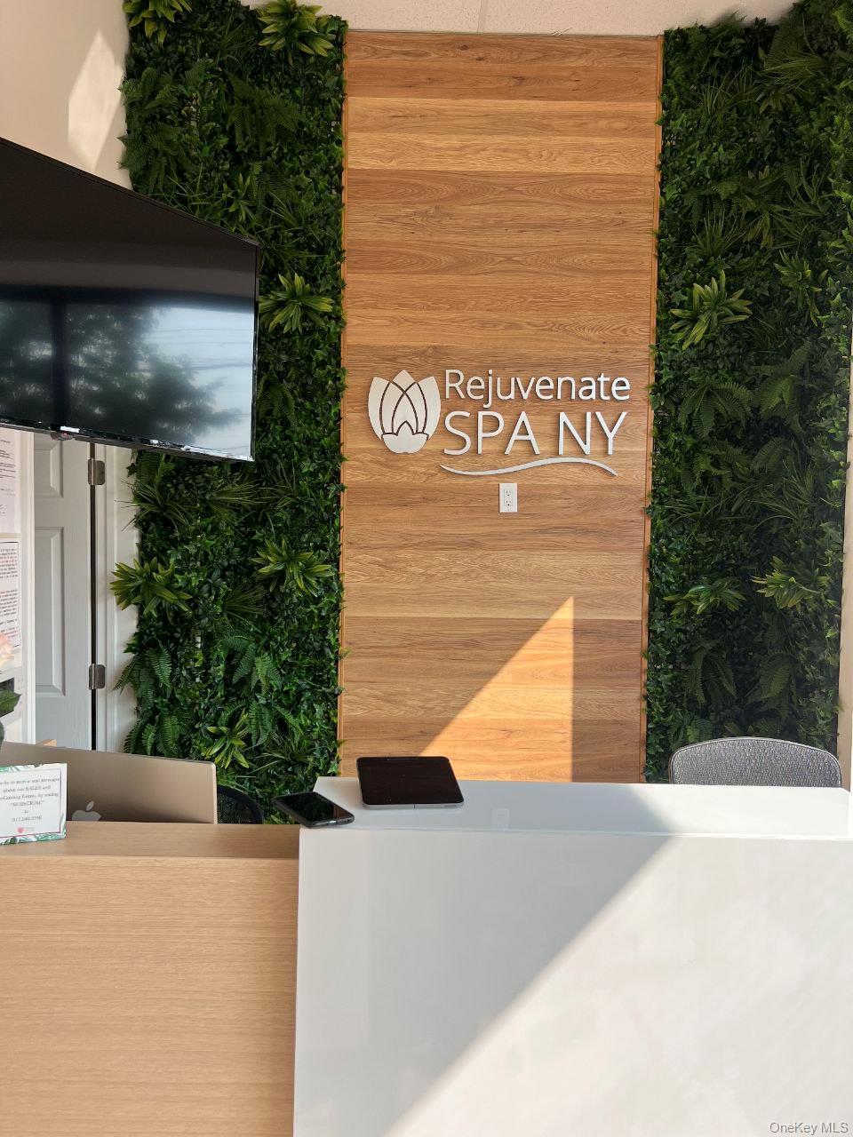 #7 photo, 3552 E Tremont Avenue, ブロンクス区 Bronx , NY 10465