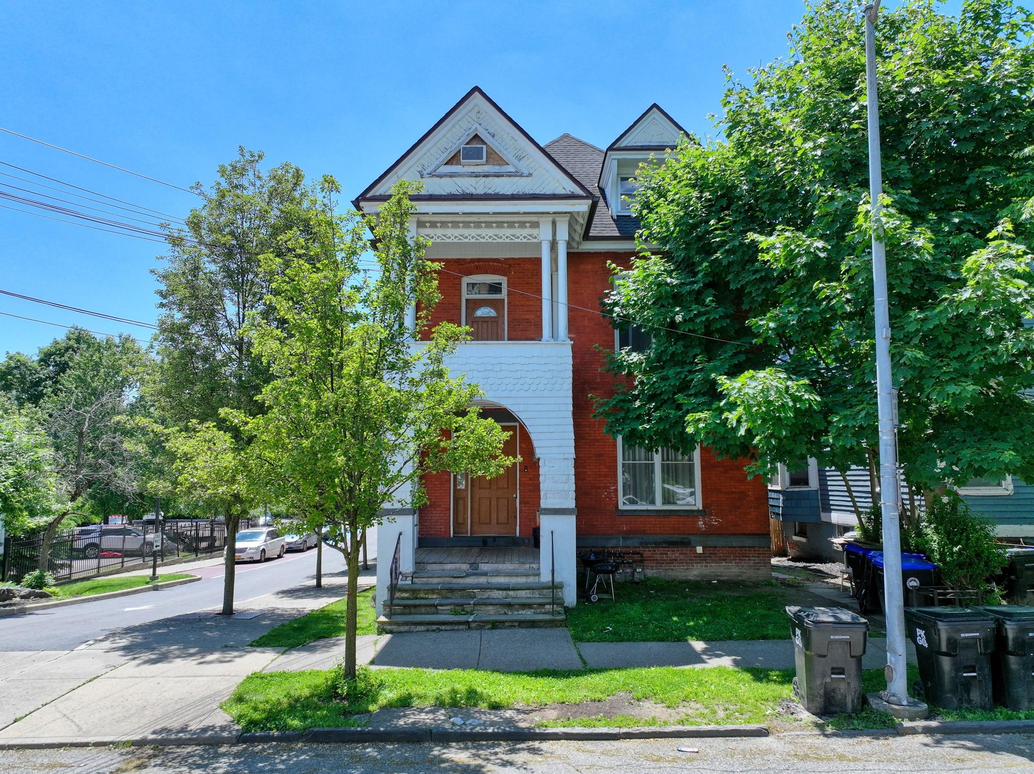 #1 photo, 12 Noxon Street, Poughkeepsie , NY 12601