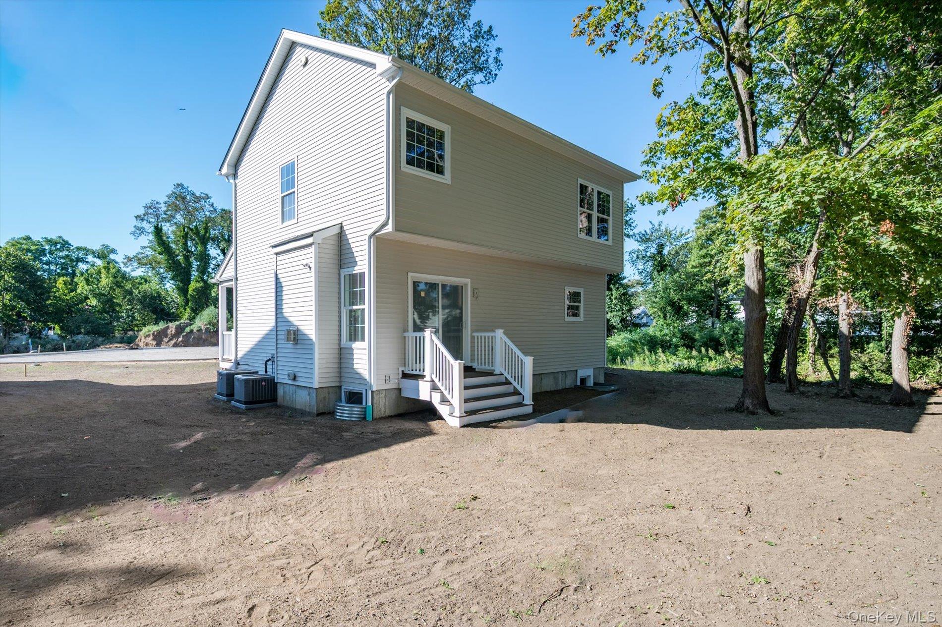 #20 photo, 2 Gail-Grace Court, サフォーク郡 Copiague , NY 11726