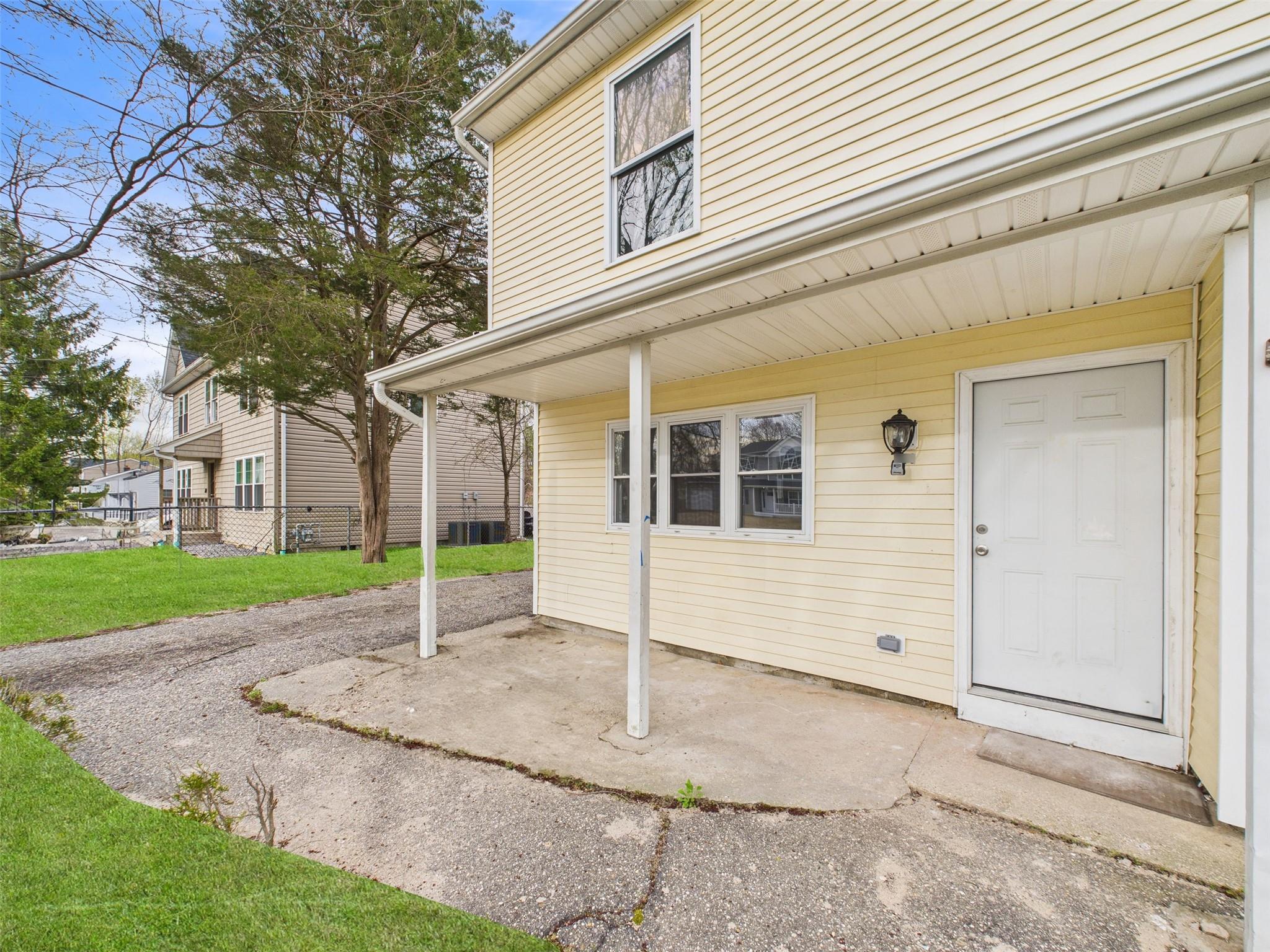 #4 photo, 613 Bourdois Avenue, サフォーク郡 Bellport , NY 11713