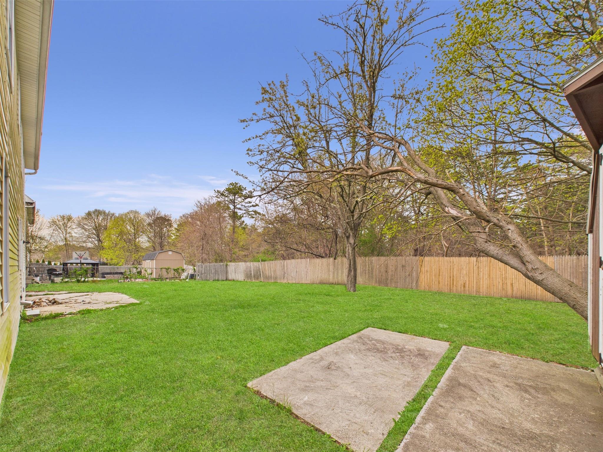 #6 photo, 613 Bourdois Avenue, サフォーク郡 Bellport , NY 11713