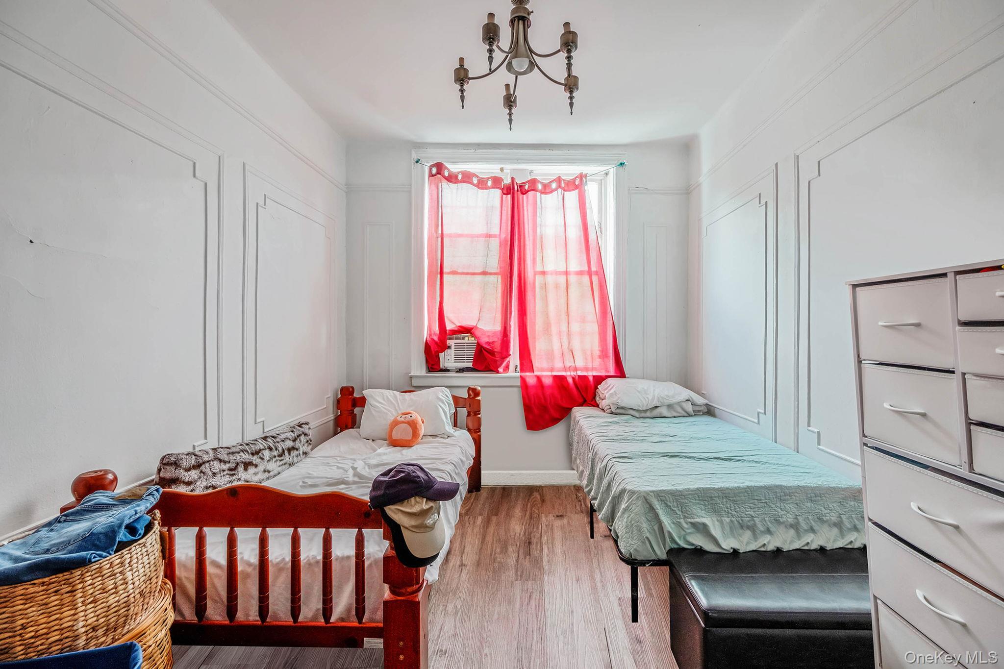 #9 photo, 61 1/2 Glen Street, ナッソー郡 Glen Cove , NY 11542