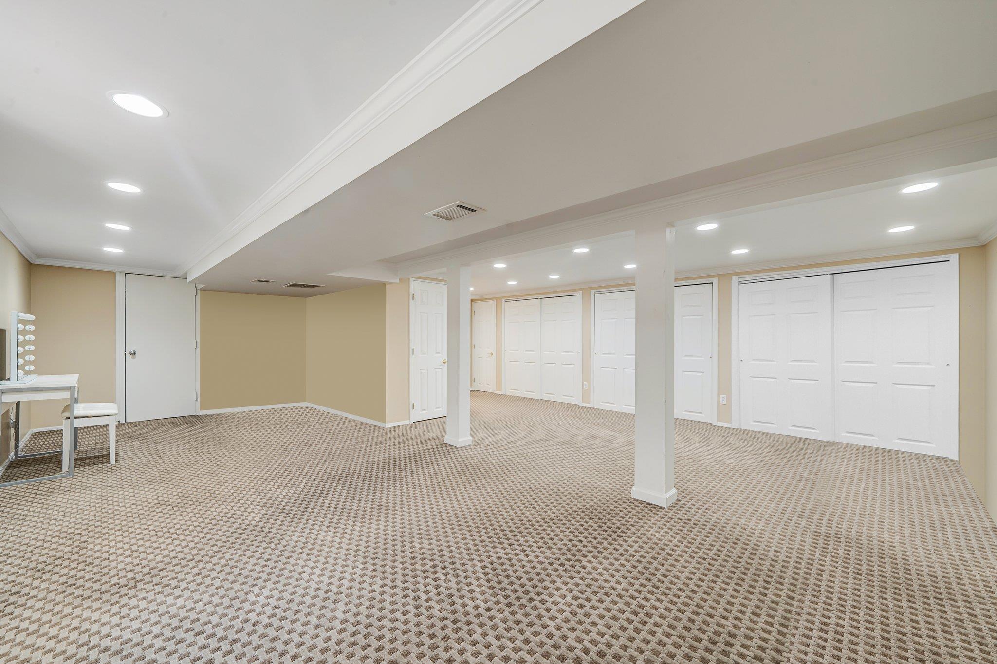 #17 photo, 92 Dovecote Lane, サフォーク郡 Commack , NY 11725