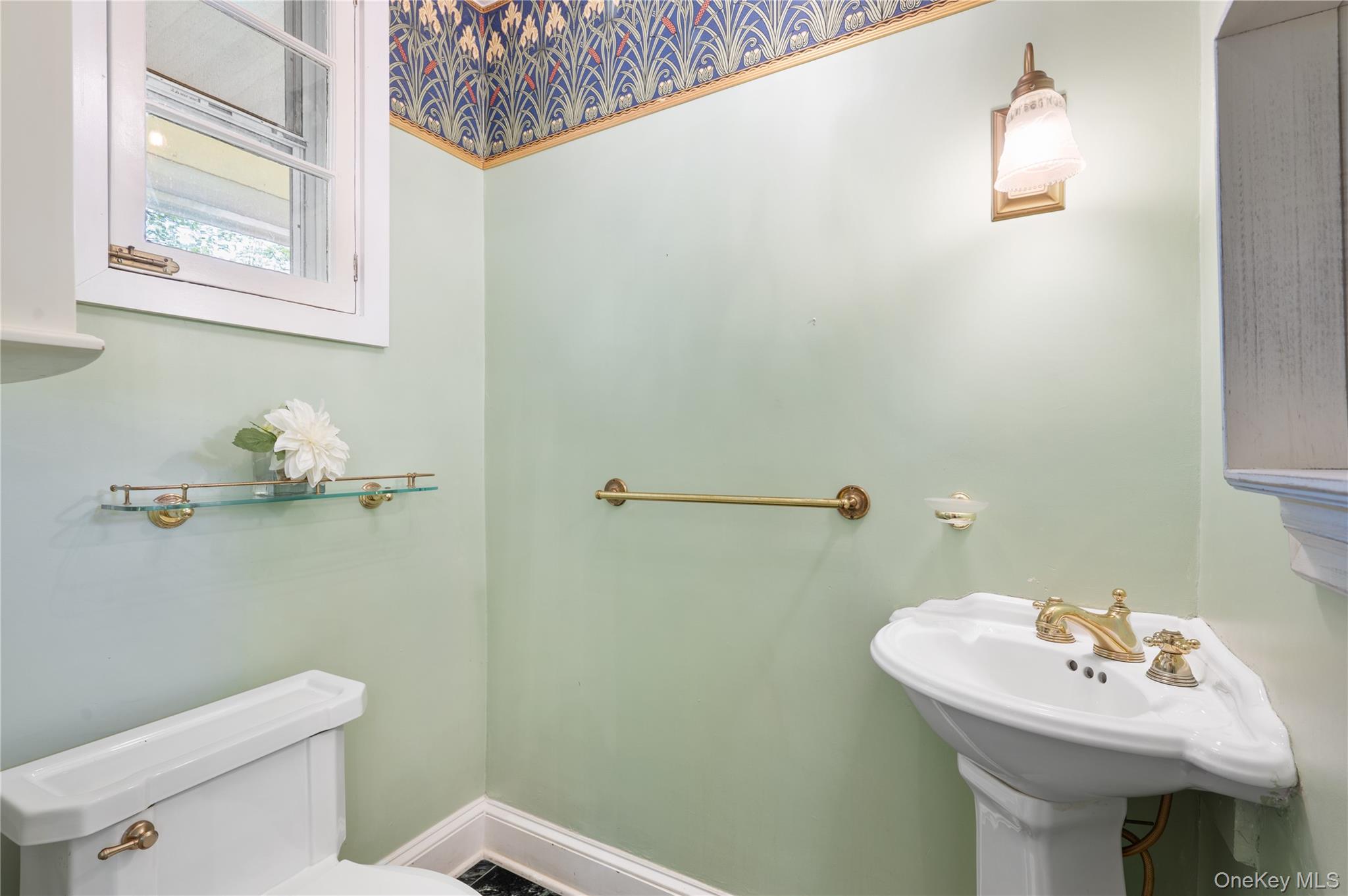 #15 photo, 66 Drake Road, Scarsdale , NY 10583