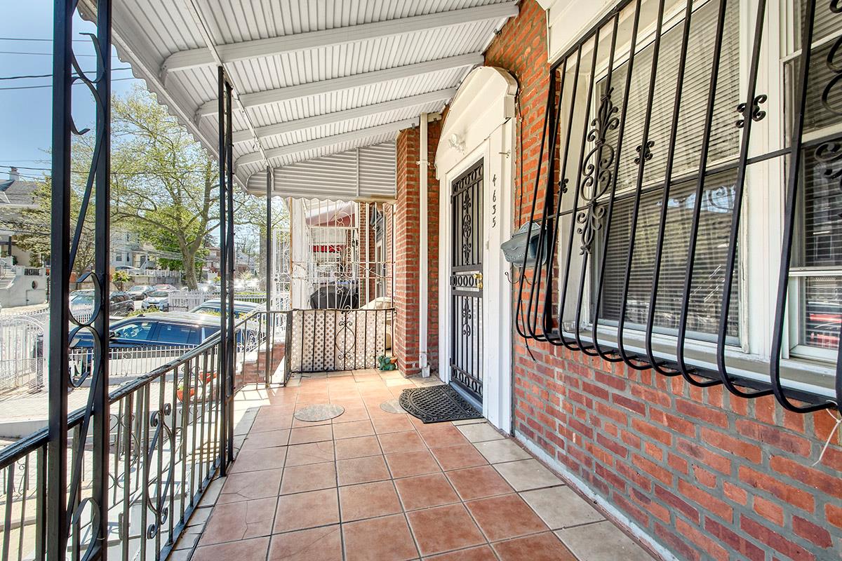 #3 photo, 4635 Matilda Avenue, Bronx , NY 10470