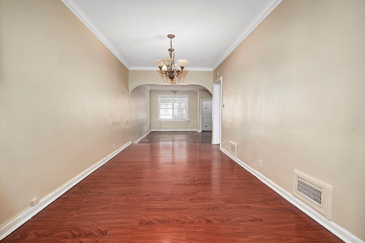 #8 photo, 4635 Matilda Avenue, Bronx , NY 10470