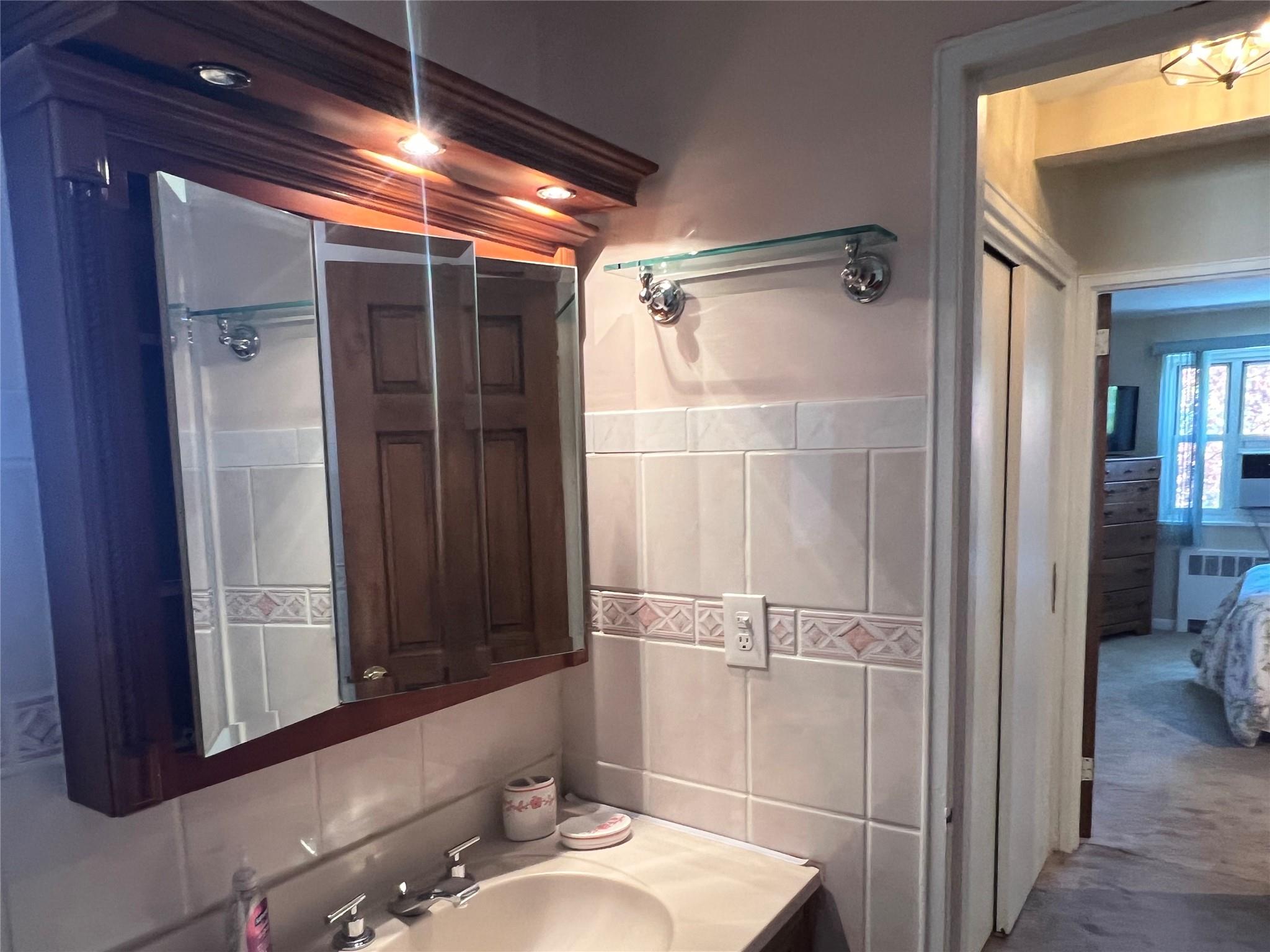 #15 photo, 855 Palisade, Yonkers , NY 10703