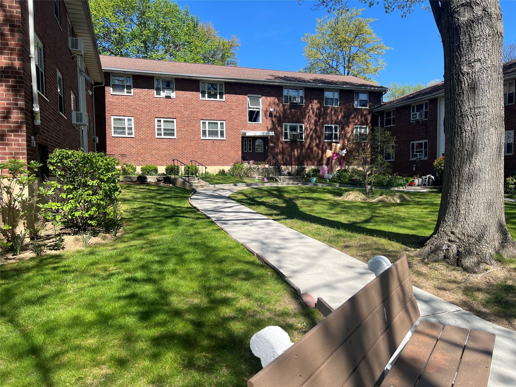 #9 photo, 855 Palisade, Yonkers , NY 10703