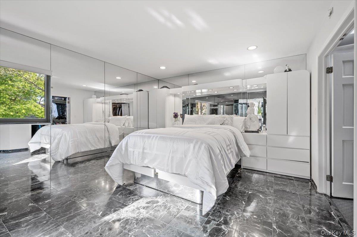 #14 photo, 54 Northgate Circle, サフォーク郡 Melville , NY 11747