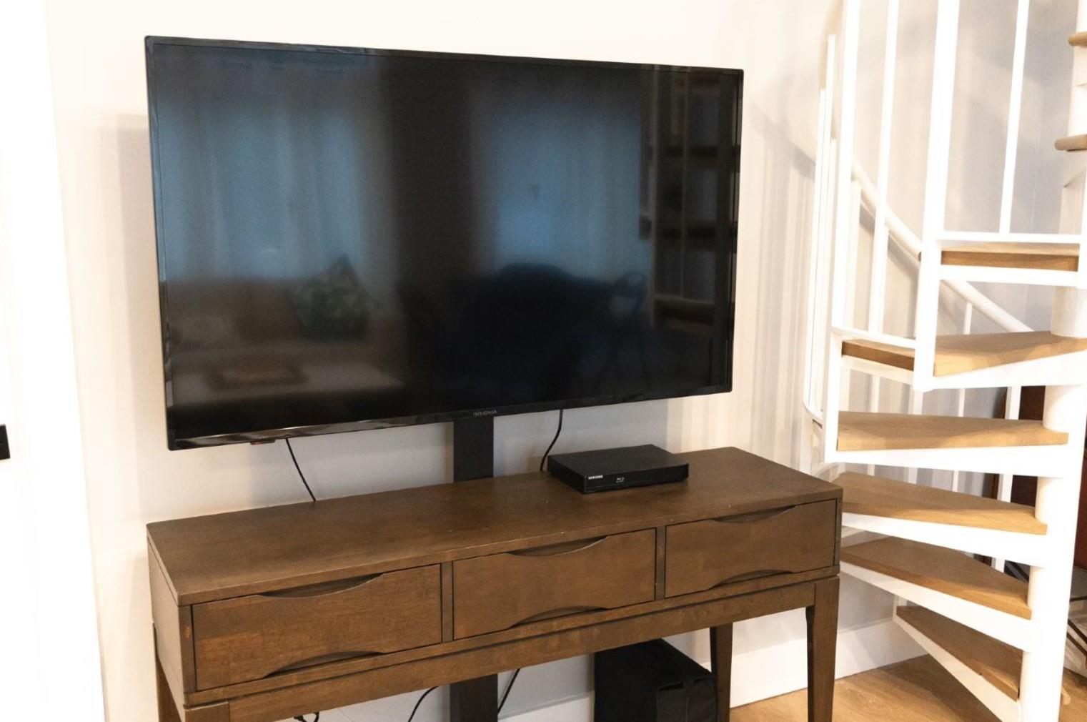 #5 photo, 574 Bayberry Walk, Ocean Beach , NY 11770