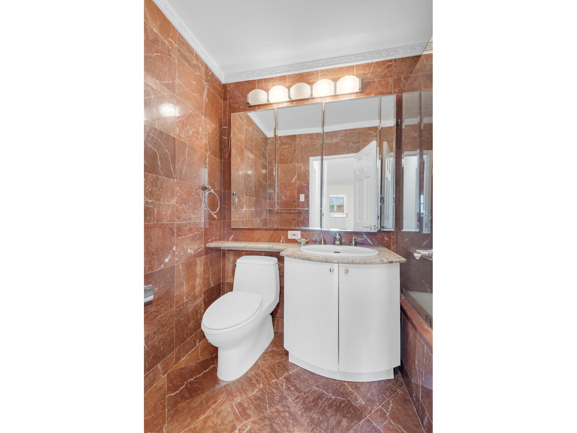 #10 photo, 400 E 56TH Street, マンハッタン Sutton Place , NY 10022