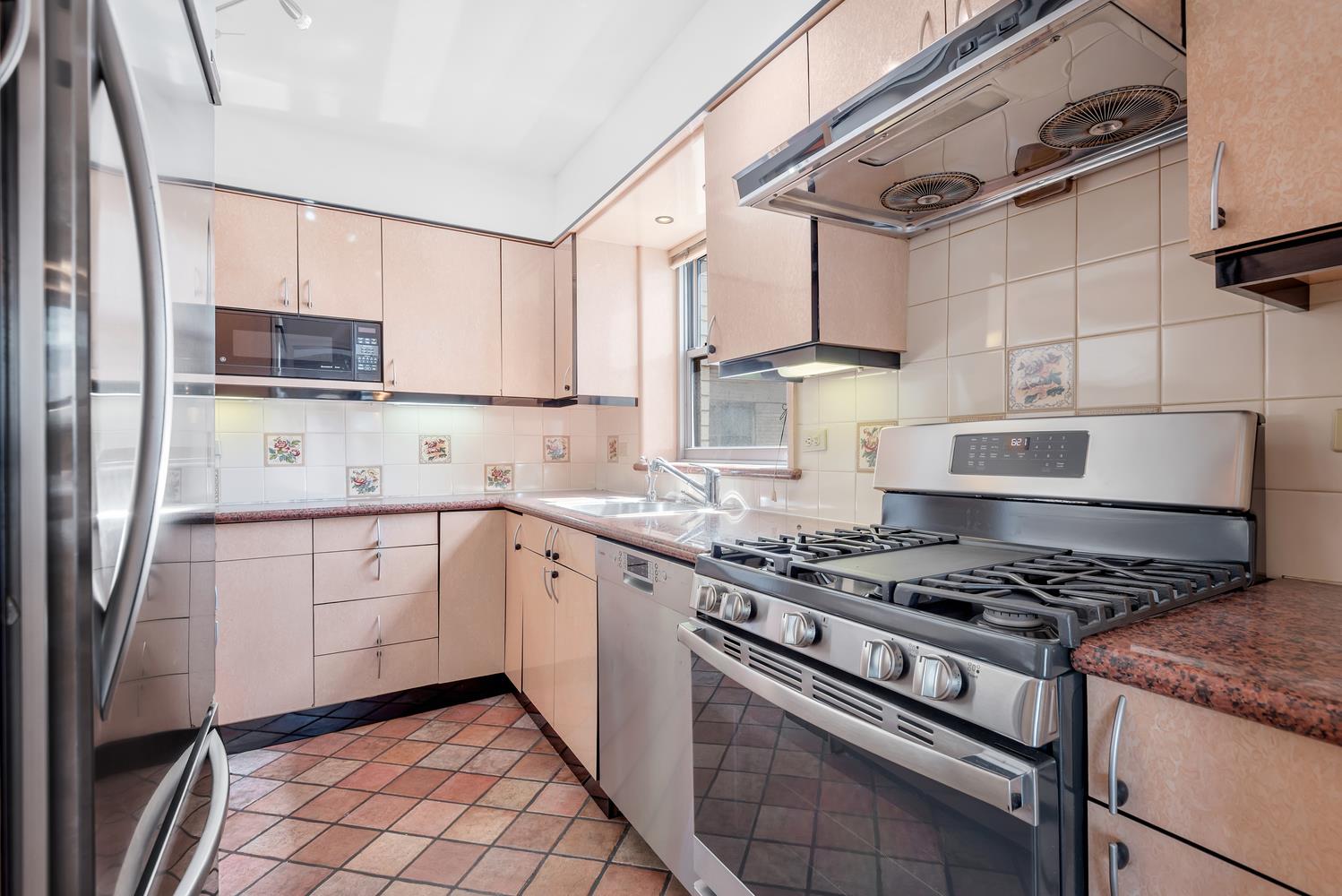 #7 photo, 400 E 56TH Street, マンハッタン Sutton Place , NY 10022