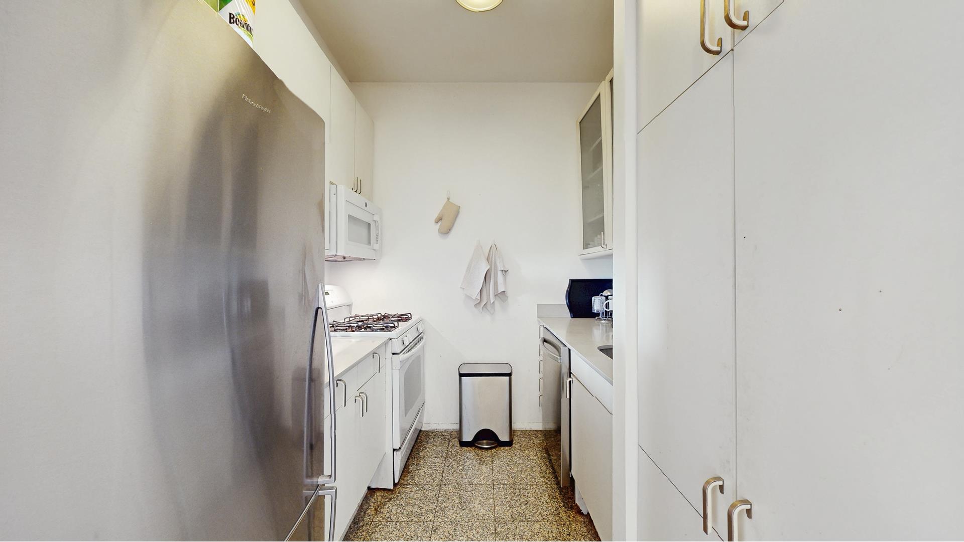 #5 photo, 301 W 57TH Street, マンハッタン Hells Kitchen , NY 10019