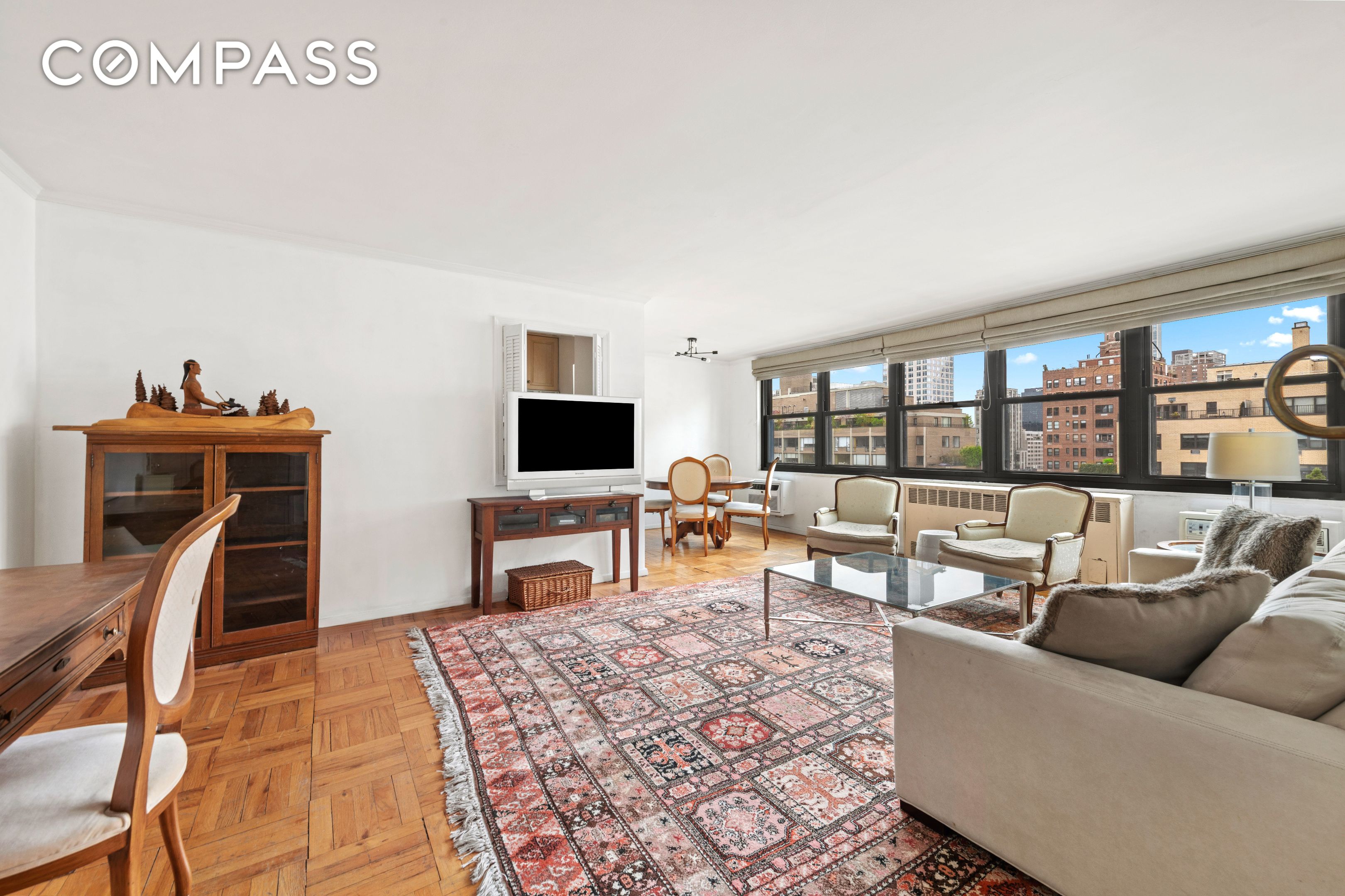 #3 photo, 315 E 70th Street, マンハッタン Lenox Hill , NY 10021