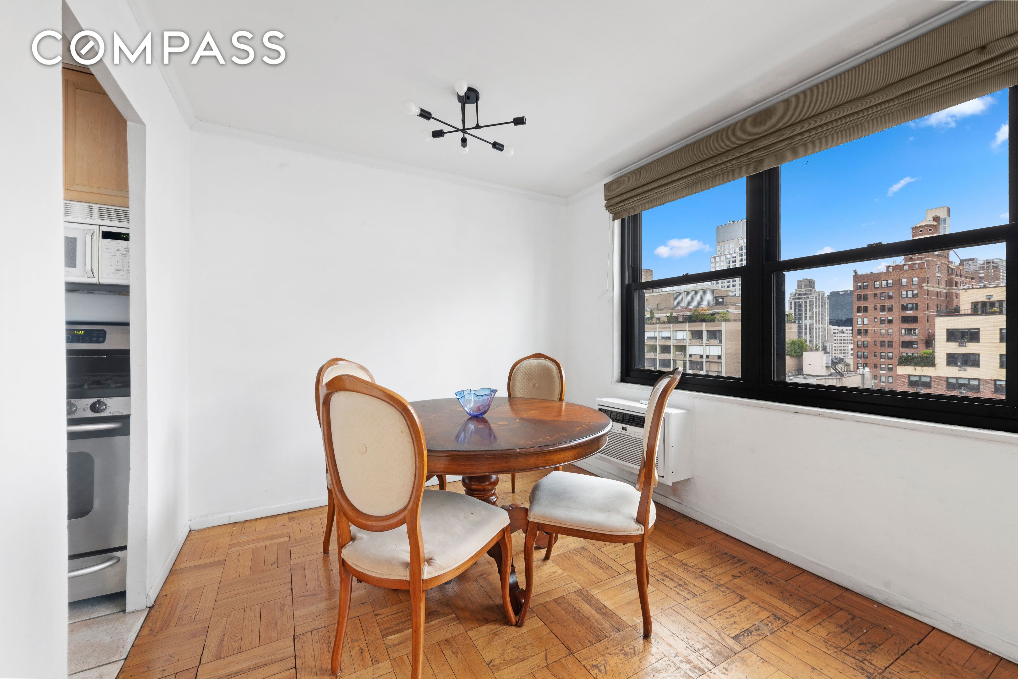 #5 photo, 315 E 70th Street, マンハッタン Lenox Hill , NY 10021