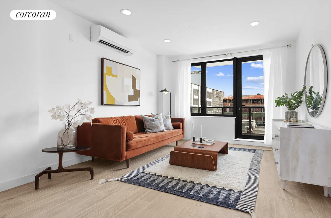 #1 photo, 912 BROADWAY, Stuyvesant Heights , NY 11206