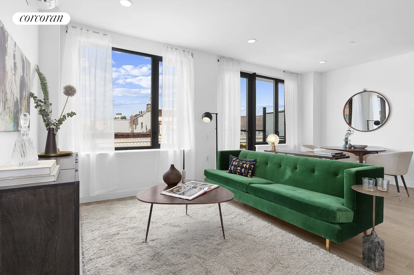 #1 photo, 912 BROADWAY, Stuyvesant Heights , NY 11206