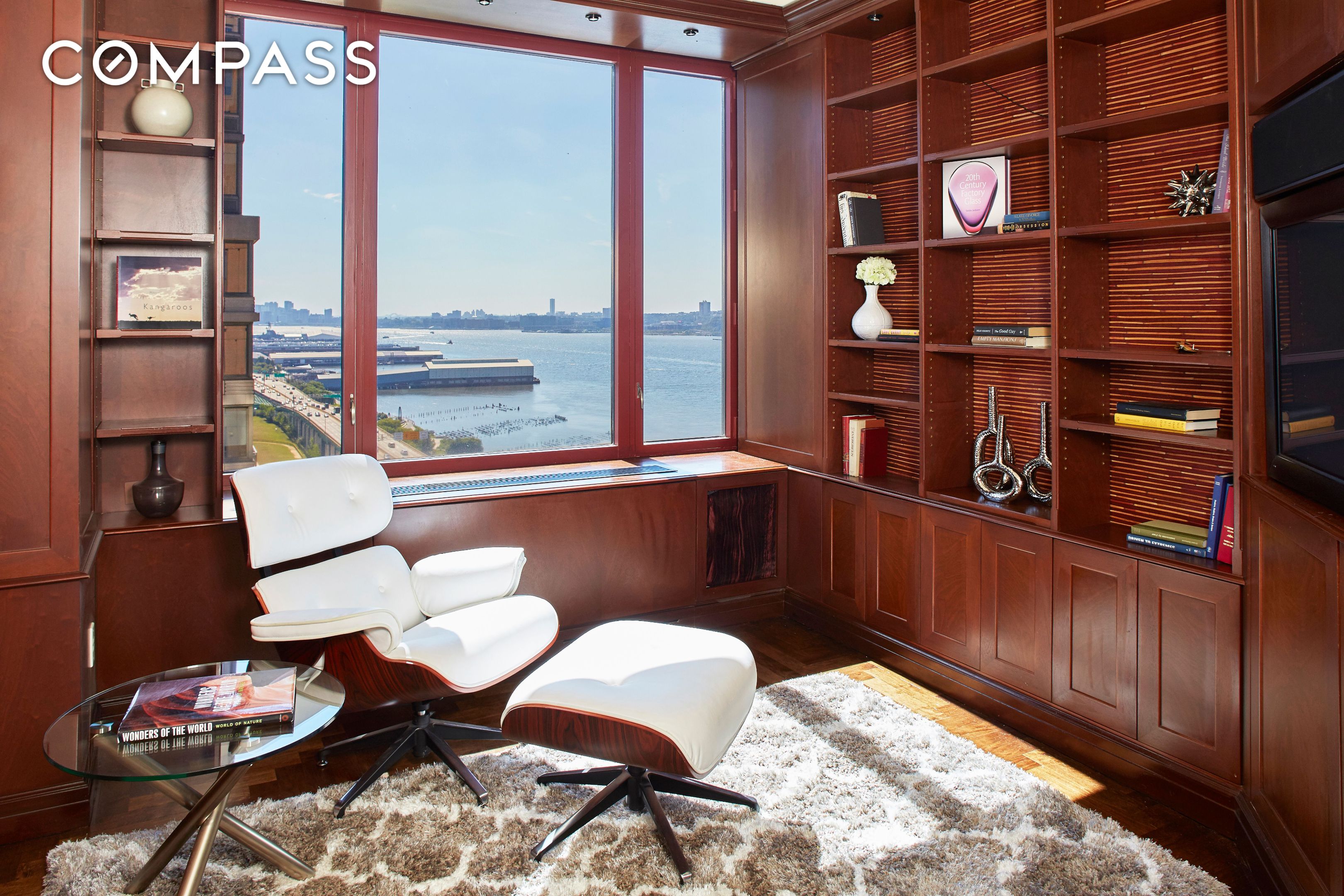 #6 photo, 220 Riverside Boulevard, マンハッタン Upper West Side , NY 10069