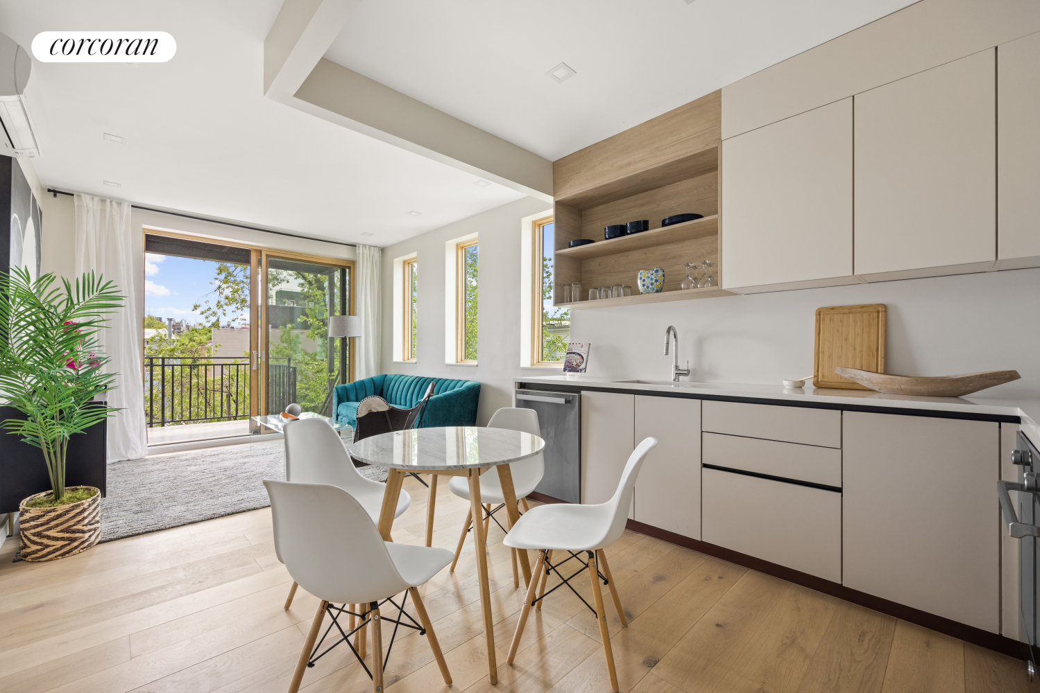 #3 photo, 68 ELDERT Street, ブルックリン区 Bushwick , NY 11207