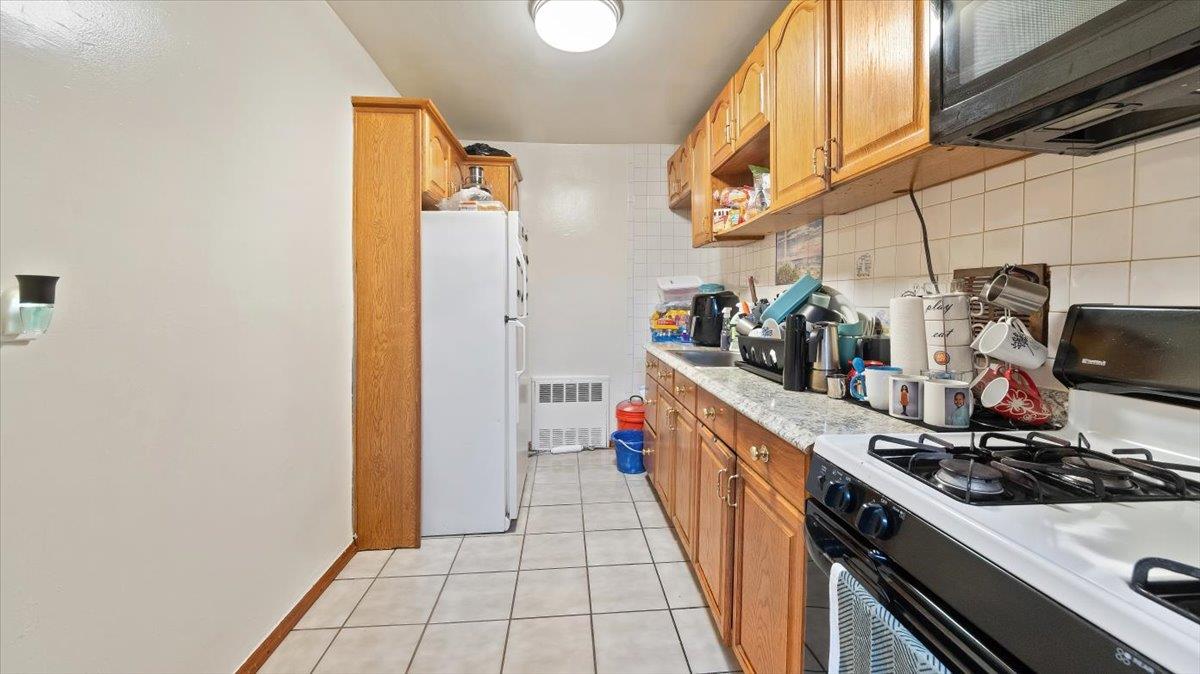 #12 photo, 2661 Marion Avenue, Bronx , NY 10458