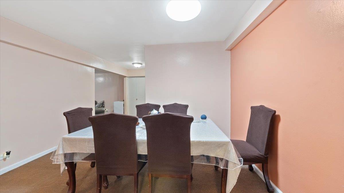 #4 photo, 2661 Marion Avenue, Bronx , NY 10458