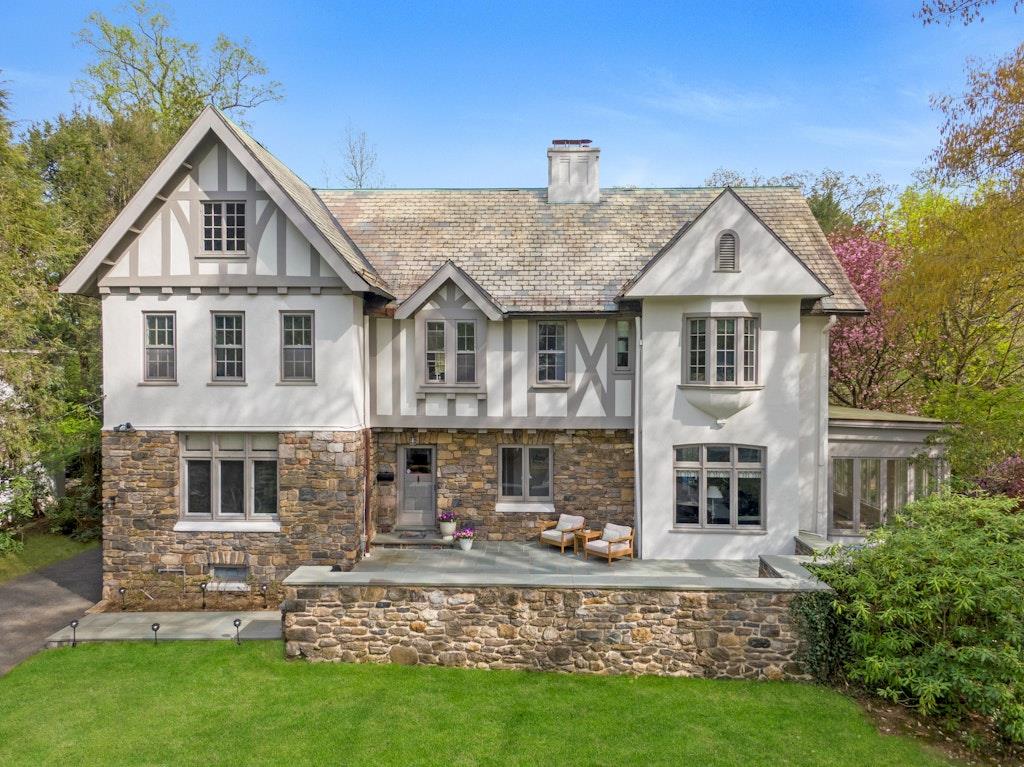 #1 photo, 68 Greenacres Avenue, Scarsdale , NY 10583