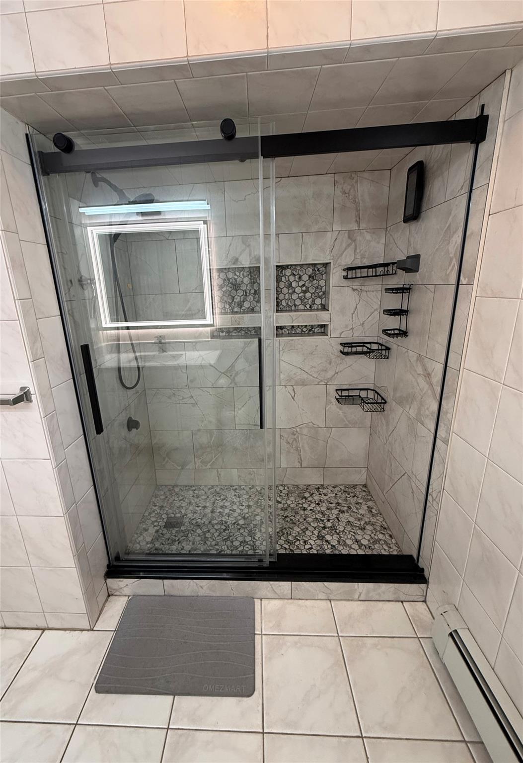 #11 photo, 39 E Hollywood Avenue, Lindenhurst , NY 11757