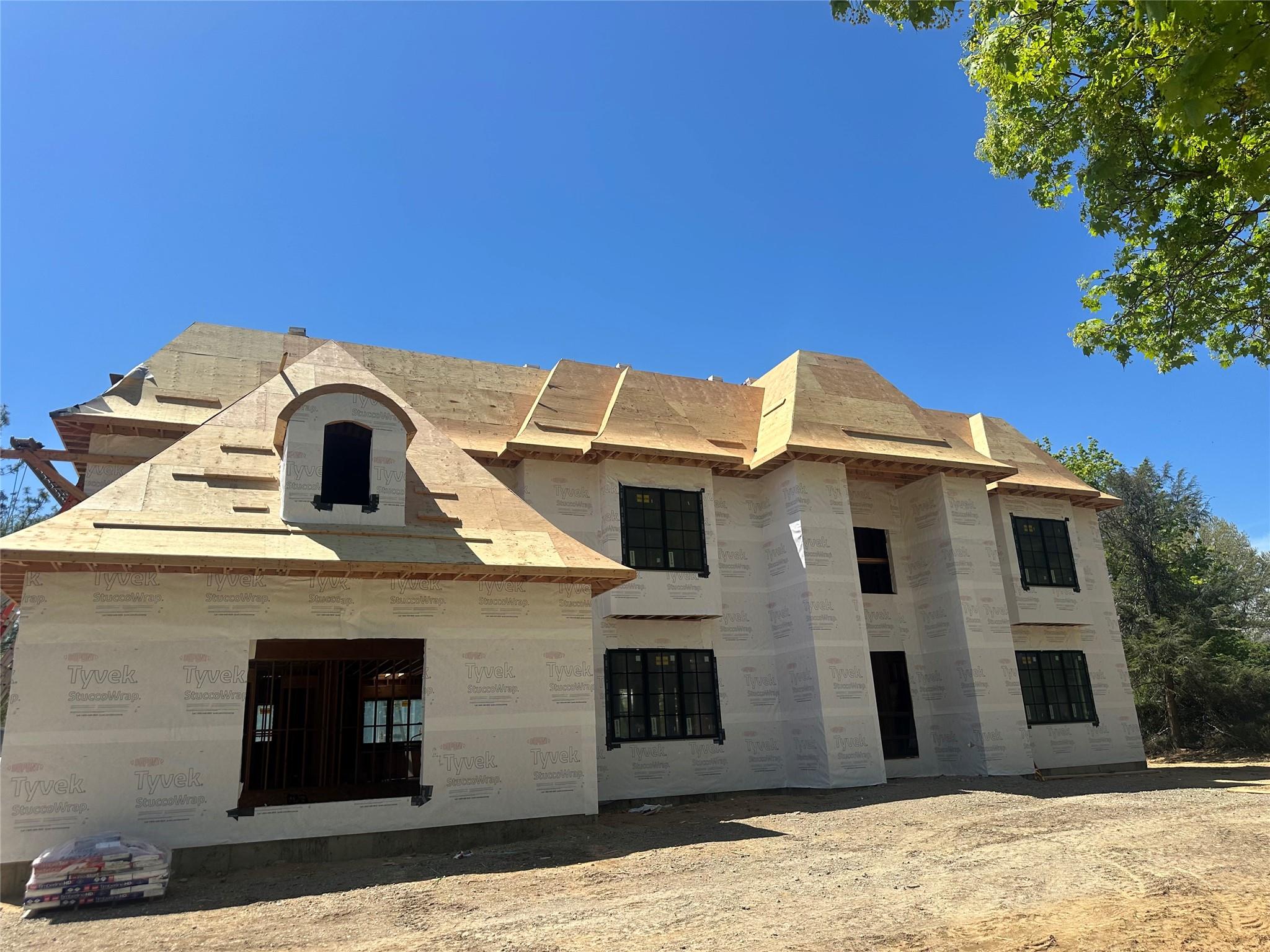 #1 photo, 3 Wedgewood Drive, سوفولك Dix Hills , NY 11746