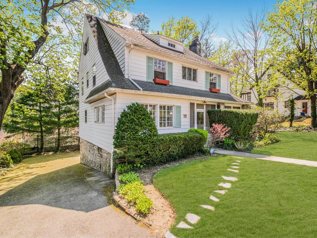 #1 photo, 72 Pilgrim Avenue, Yonkers , NY 10710