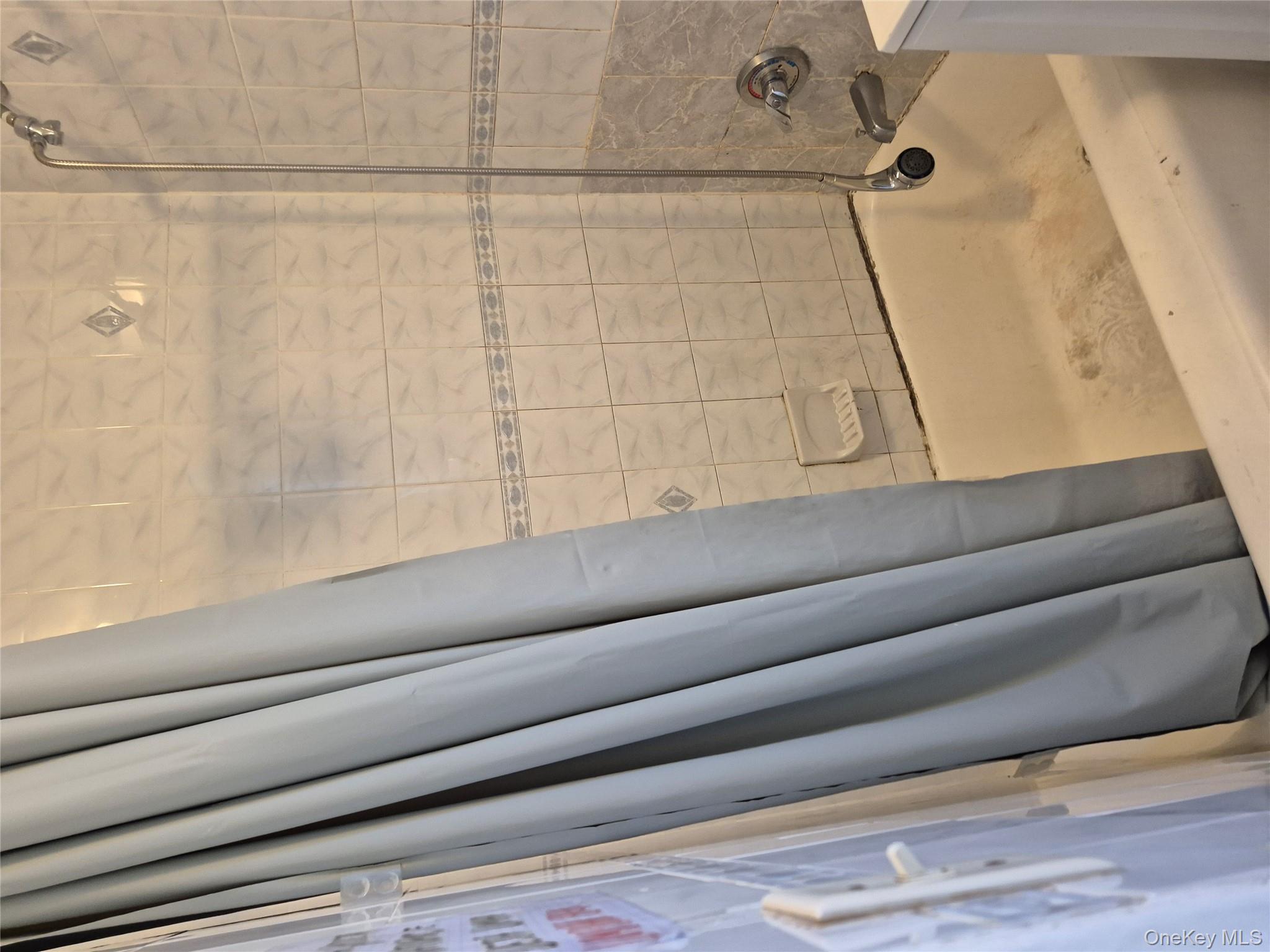 #13 photo, 3238 Tenbroeck Avenue, Bronx , NY 10469