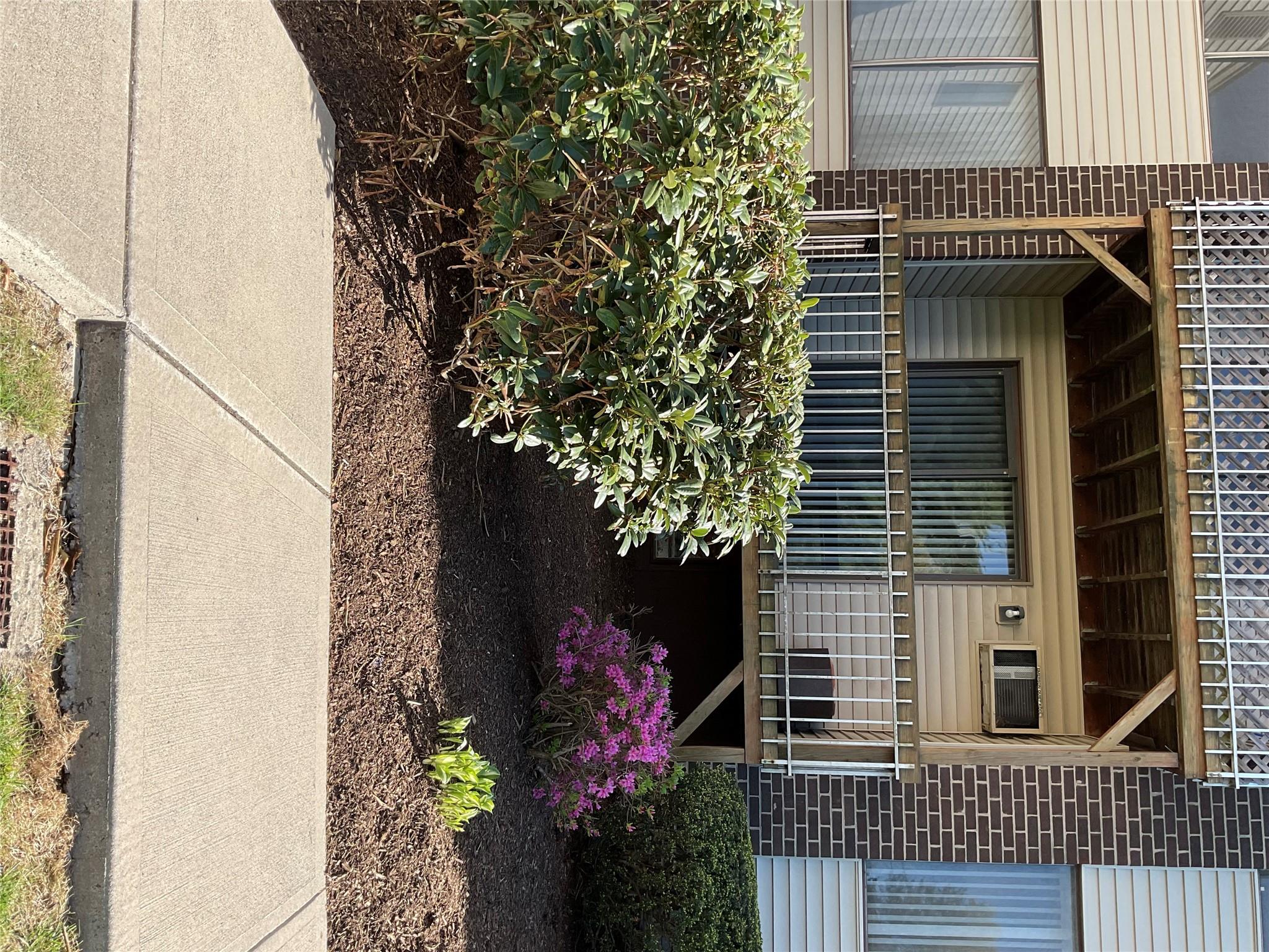 #1 photo, 383 Country Club Lane, Pomona , NY 10970