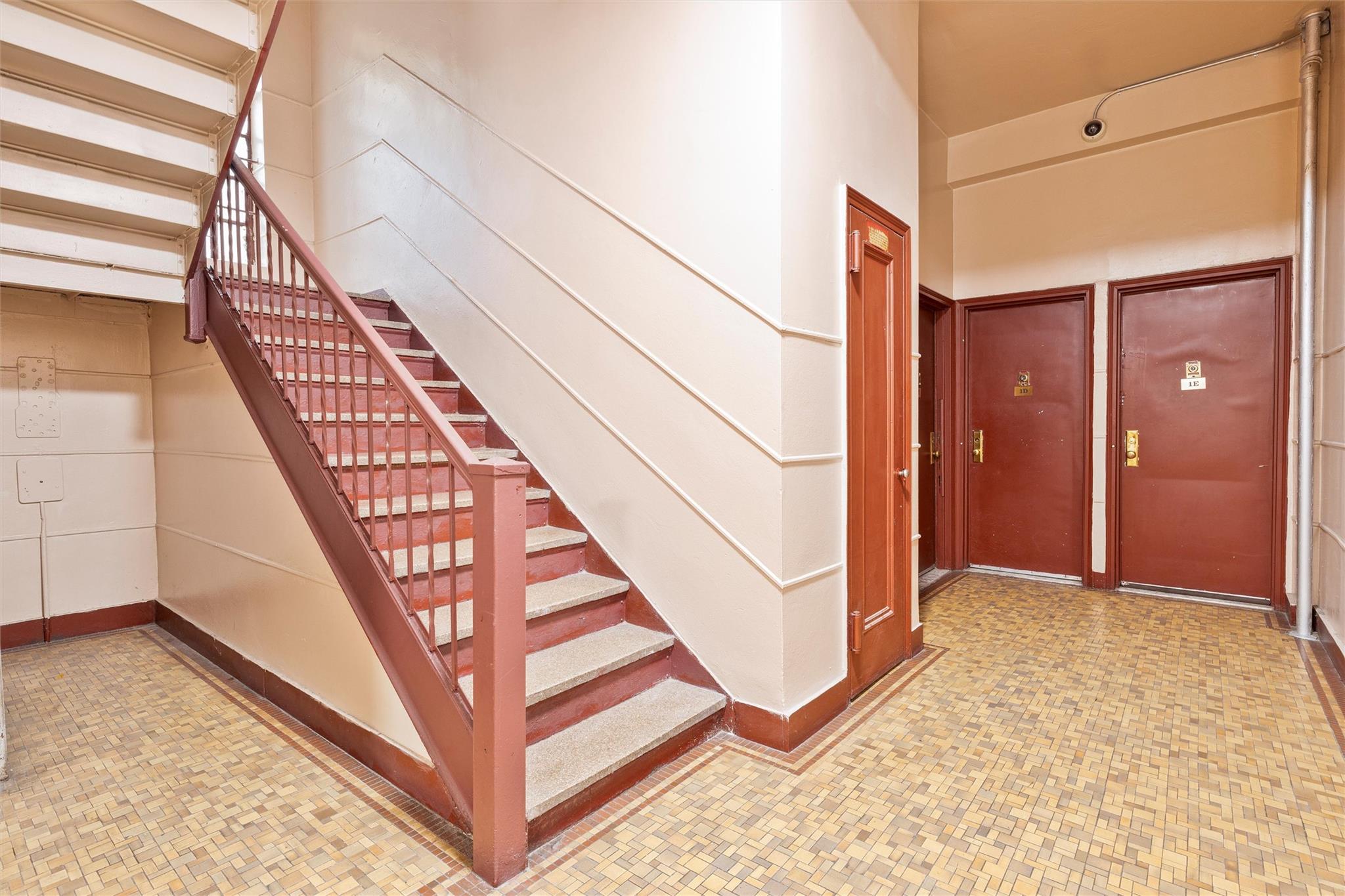 #9 photo, 135-137 W 115th Street, New York (Manhattan) , NY 10026