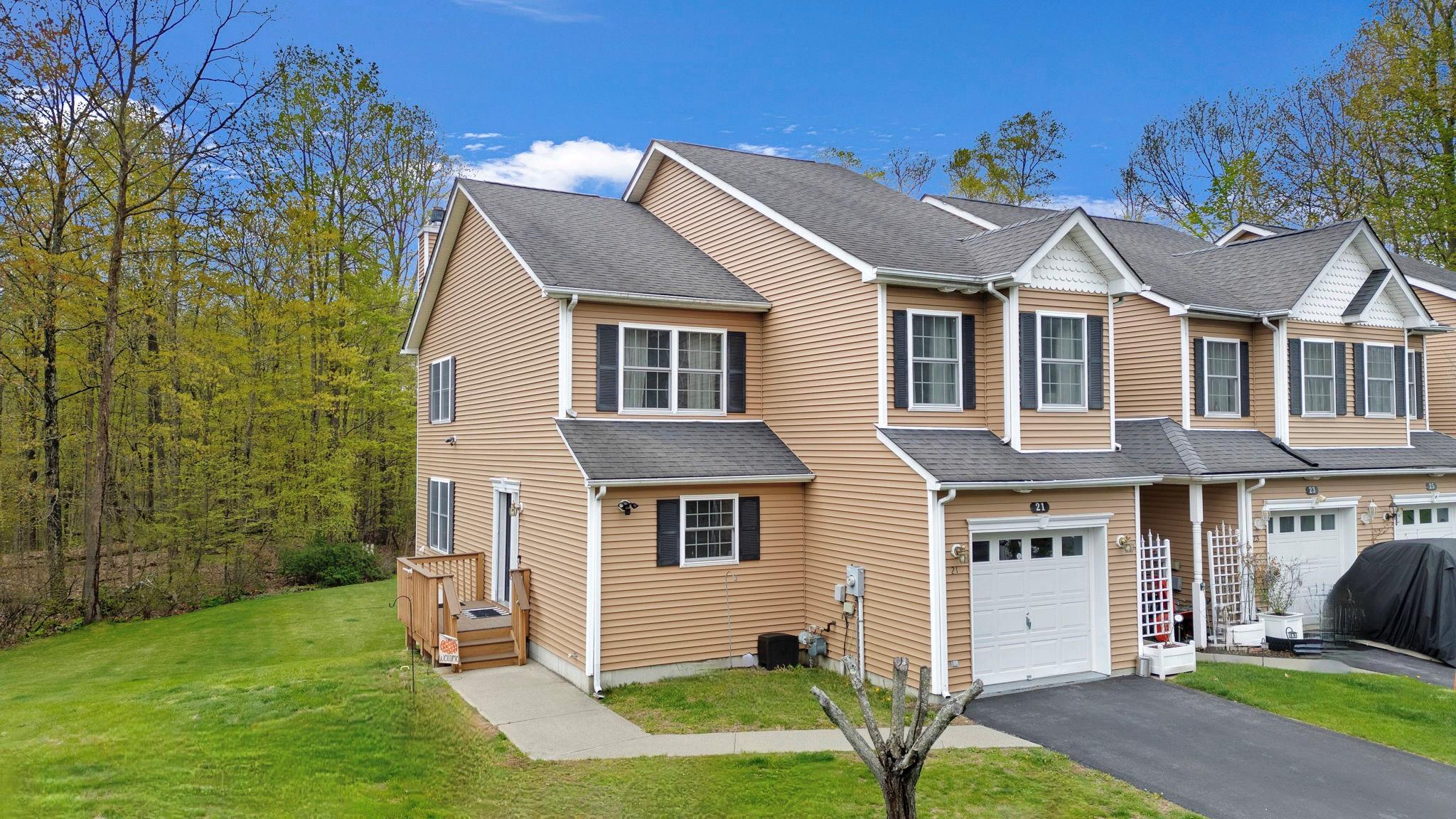 #1 photo, 21 Newington Drive, Hyde Park , NY 12538