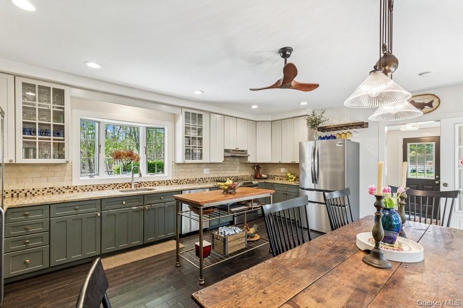 #16 photo, 3320 Oregon Road, Mattituck , NY 11952