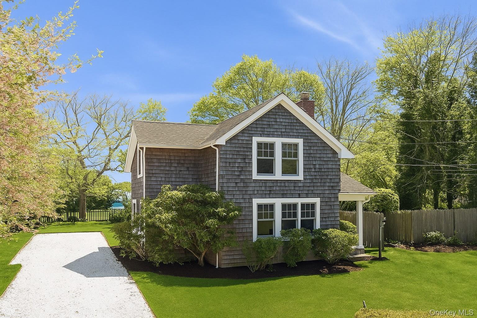 #4 photo, 3320 Oregon Road, Mattituck , NY 11952