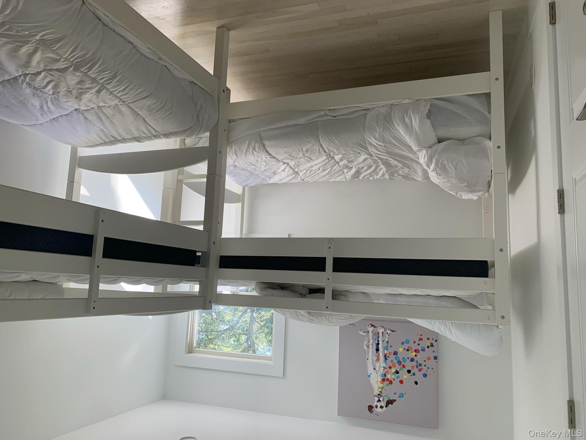 #17 photo, 23 Nautilus Drive, サフォーク郡 Hampton Bays , NY 11946