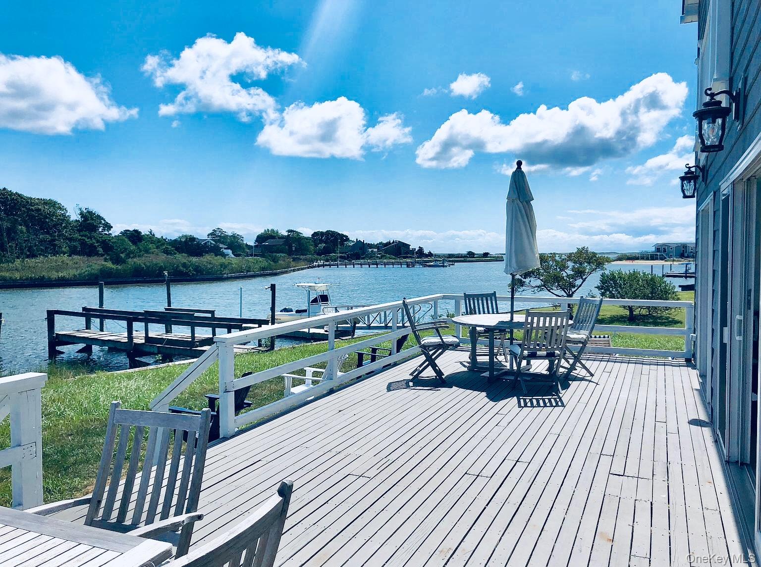 #19 photo, 23 Nautilus Drive, サフォーク郡 Hampton Bays , NY 11946