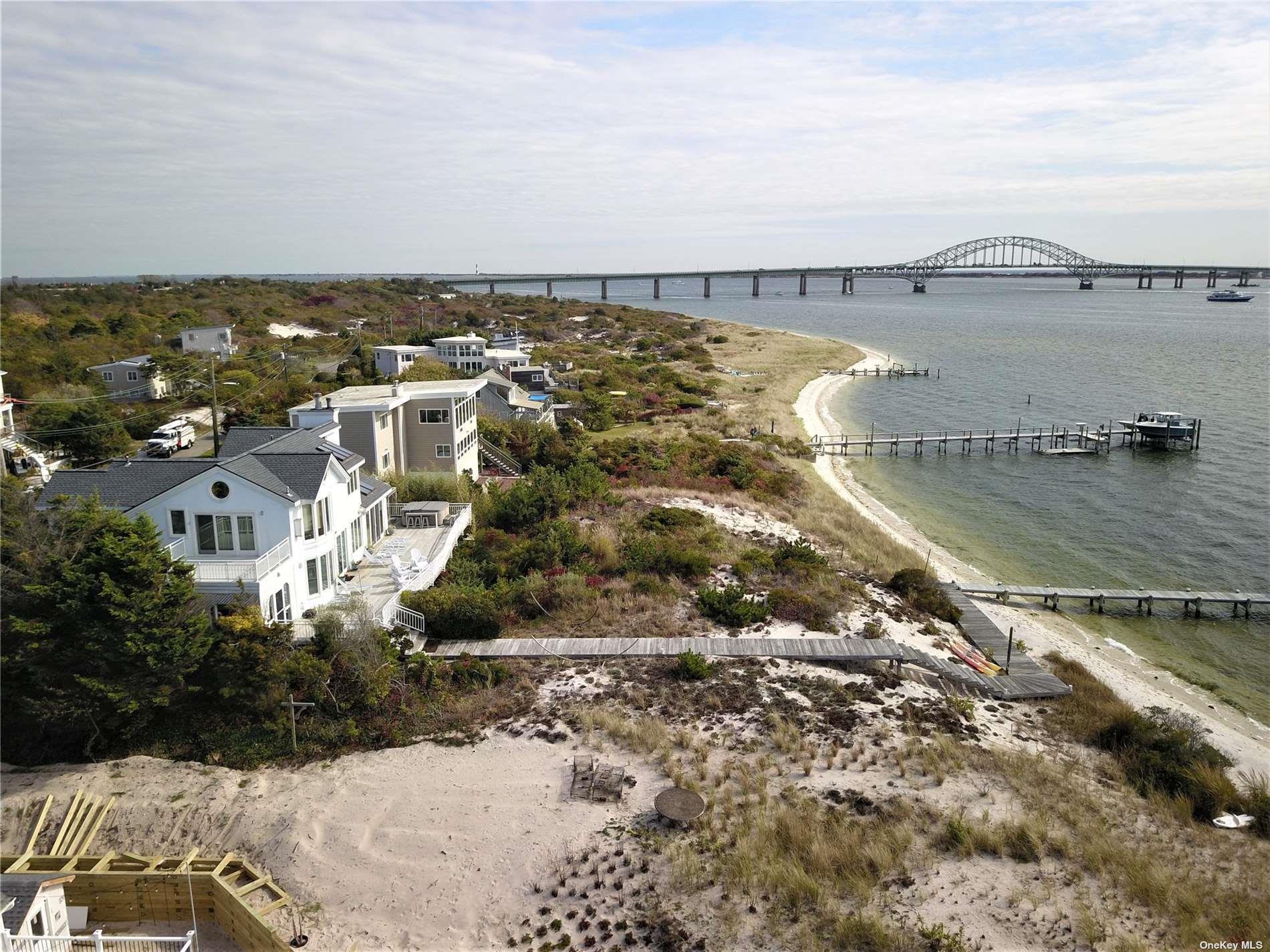 #2 photo, 78 Hawser Drive, サフォーク郡 Oak Beach , NY 11702