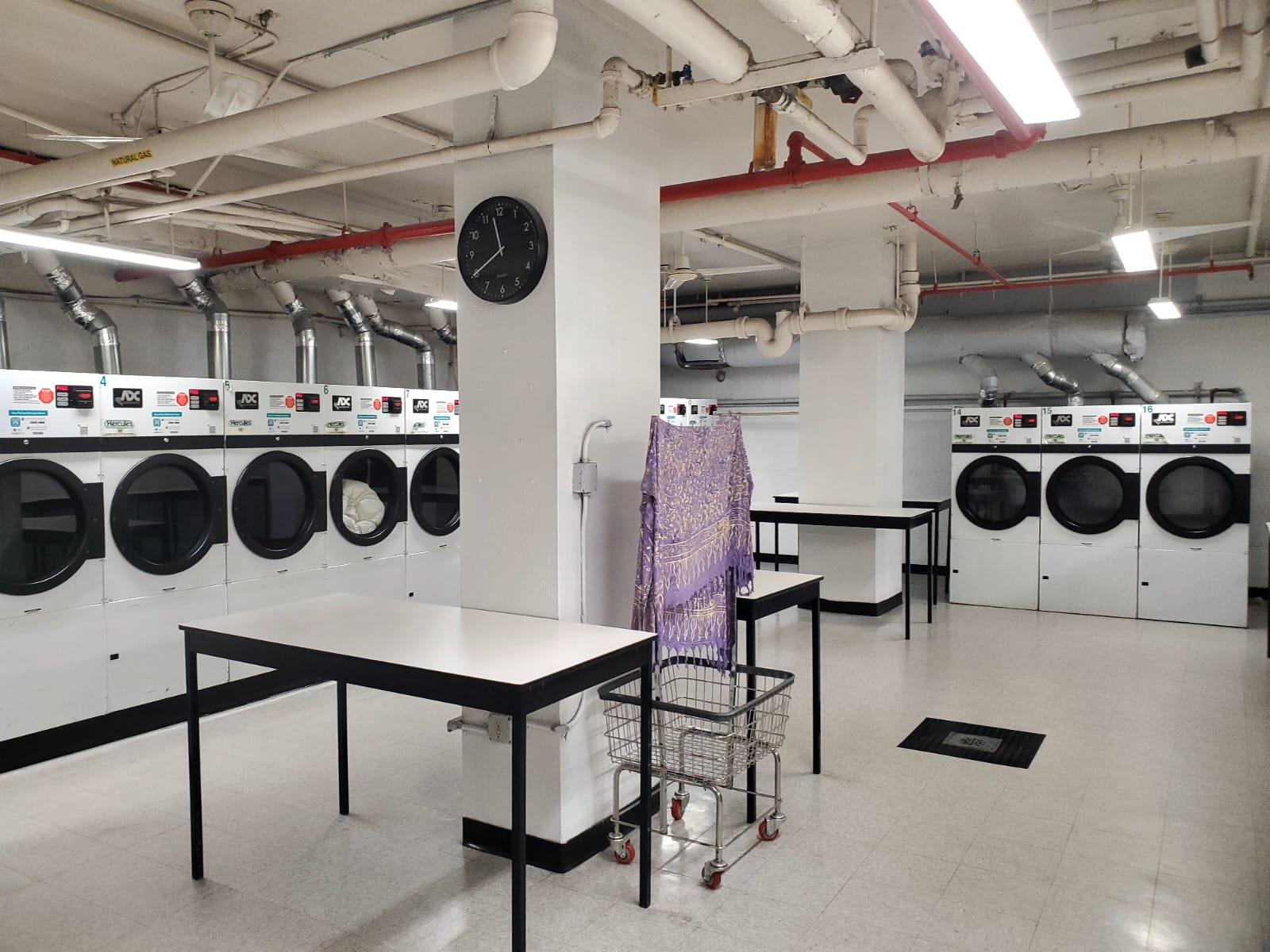 #8 photo, 305 E 24TH Street, マンハッタン Kips Bay , NY 10010