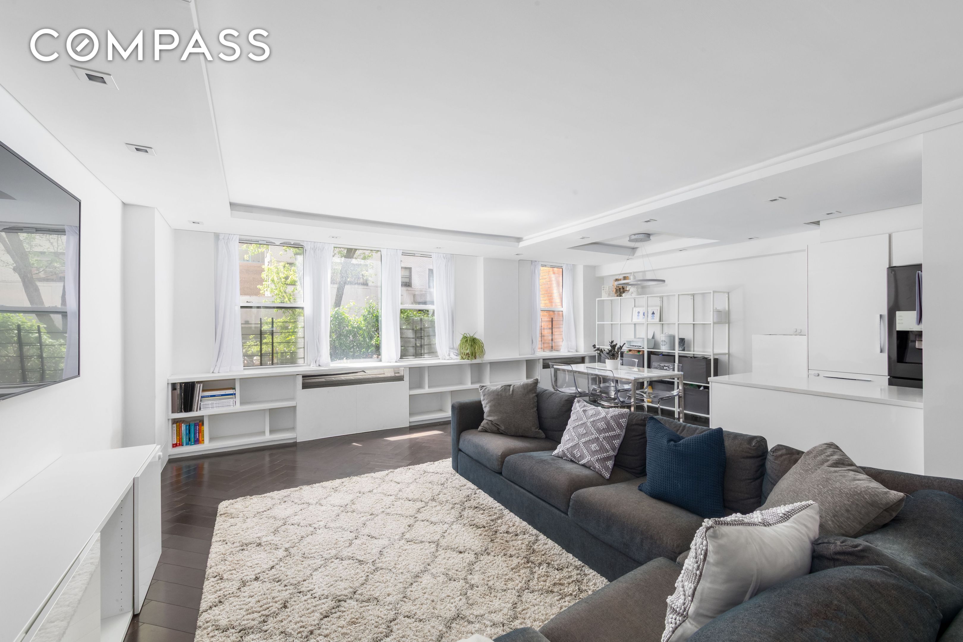 #3 photo, 207 E 74th Street, マンハッタン Lenox Hill , NY 10021