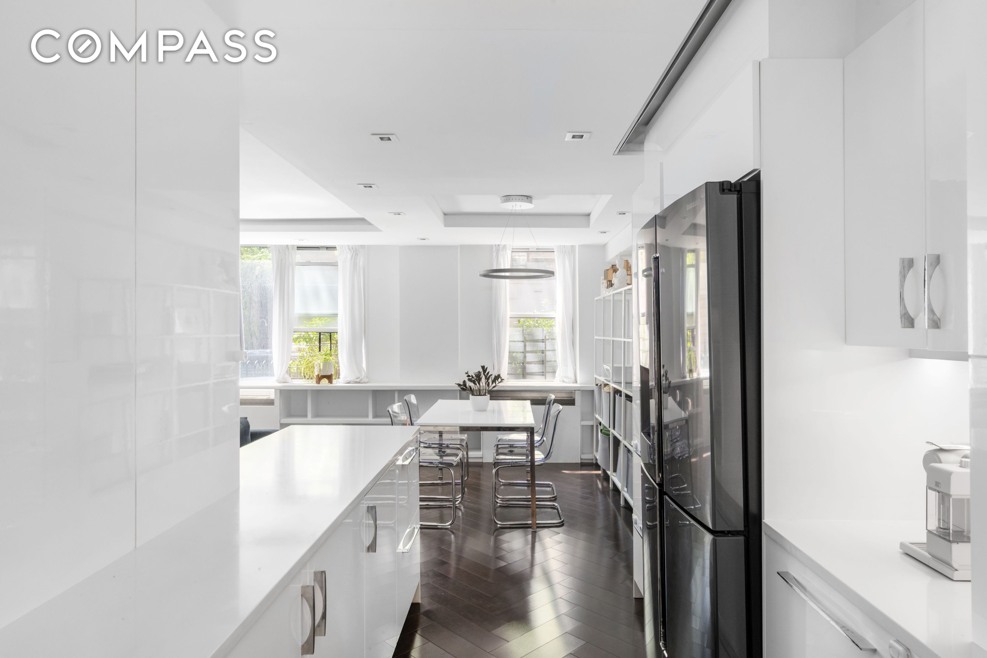 #4 photo, 207 E 74th Street, マンハッタン Lenox Hill , NY 10021