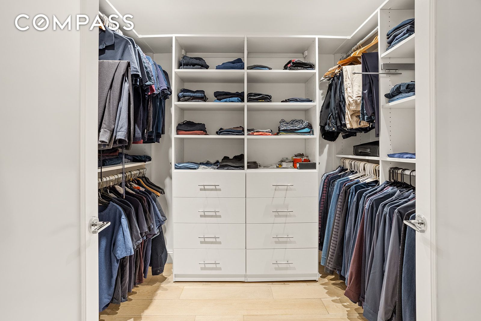 #14 photo, 125 E 12th Street, マンハッタン Greenwich Village , NY 10003