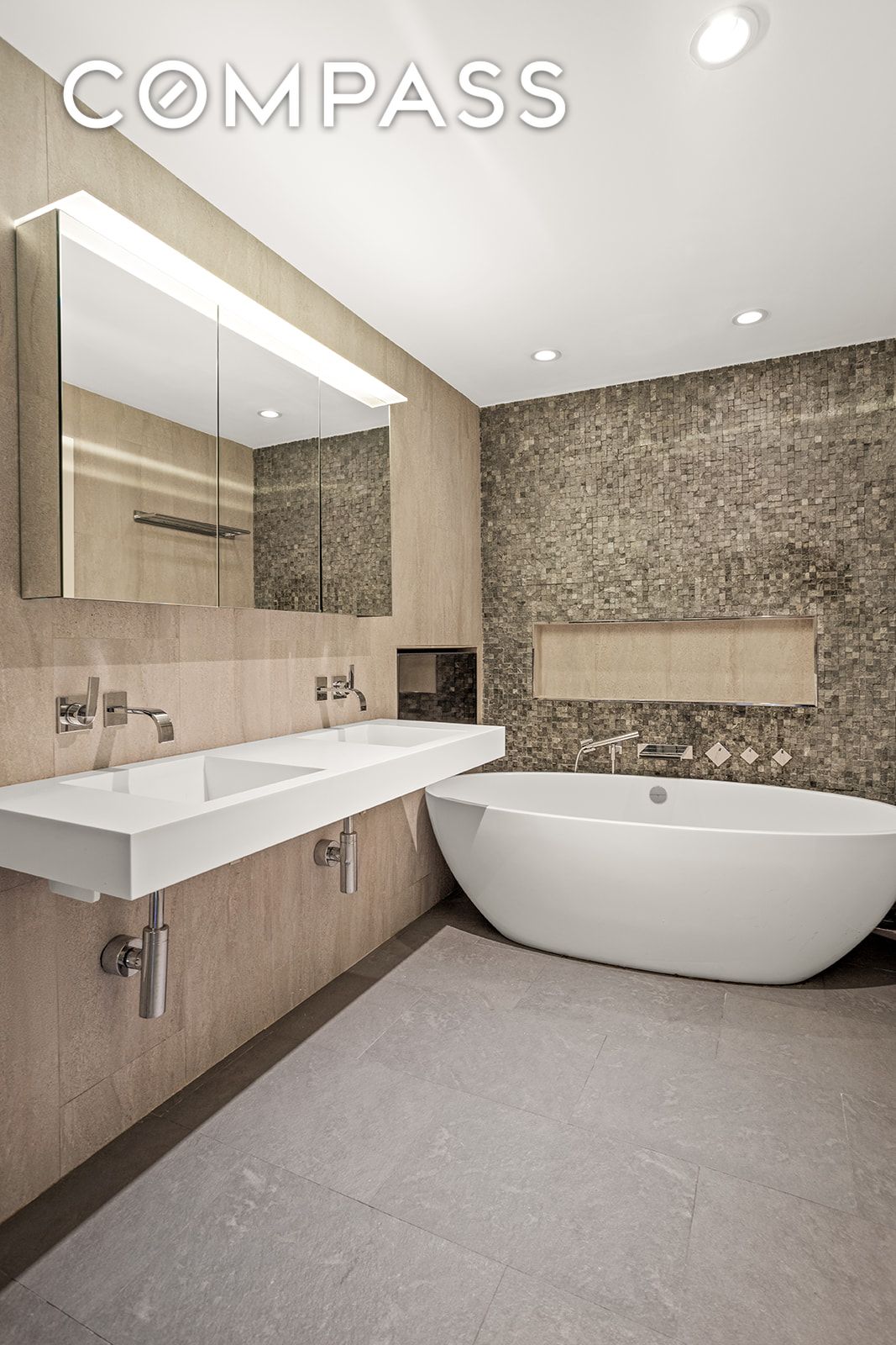 #9 photo, 125 E 12th Street, マンハッタン Greenwich Village , NY 10003