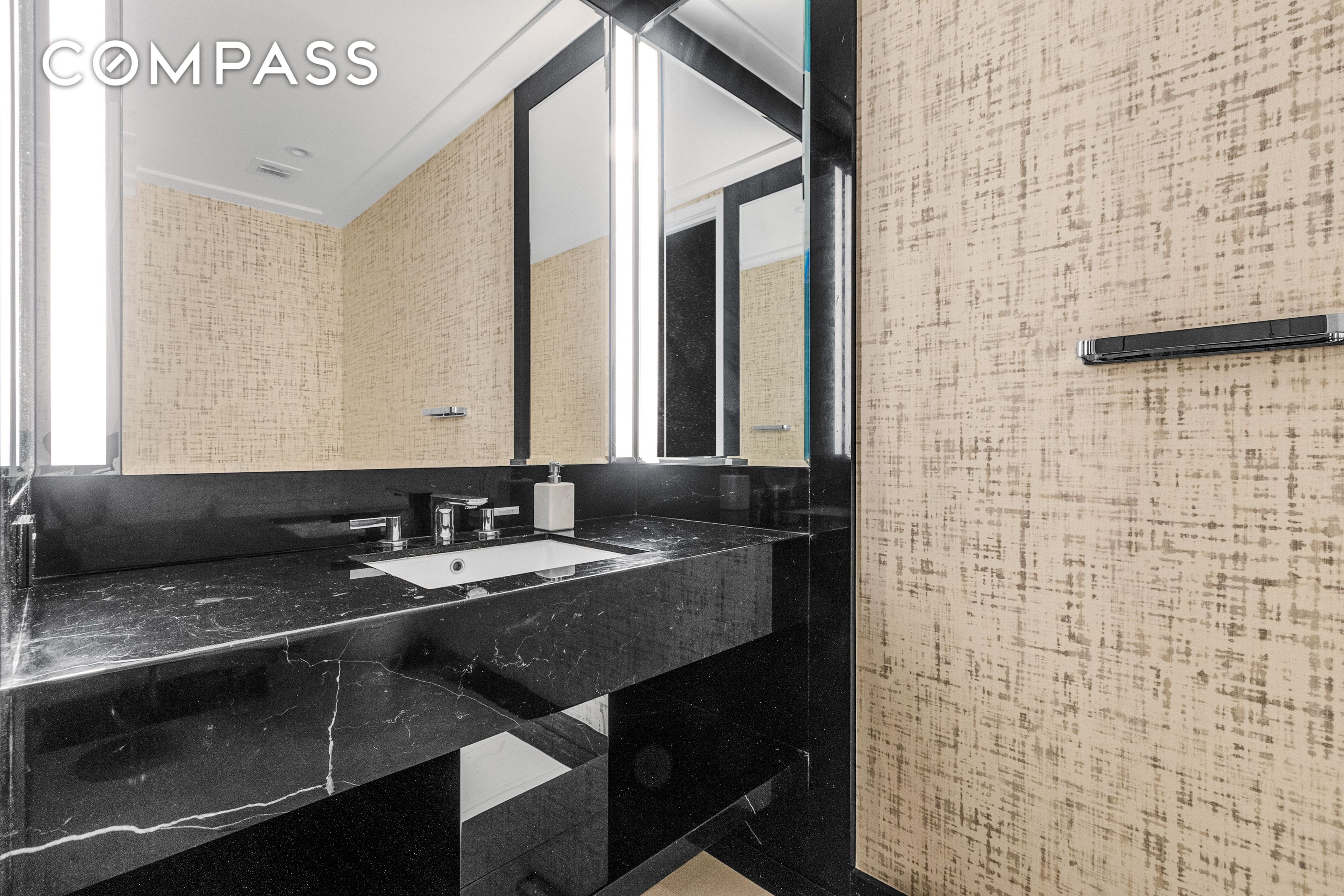 #15 photo, 10 Riverside Boulevard, マンハッタン Upper West Side , NY 10069